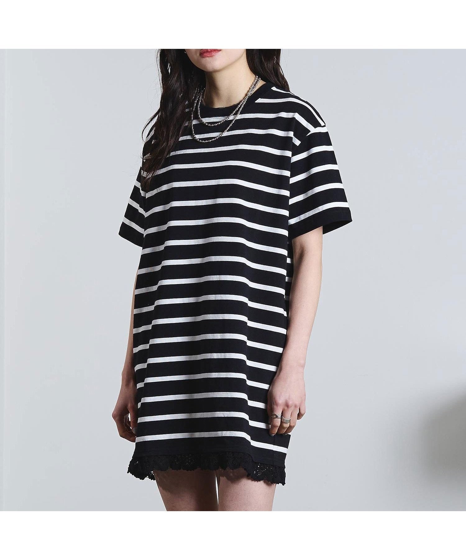 【ローズバッド/ROSE BUD】のSTRIPE H/S MINI CUT DRESS インテリア・キッズ・メンズ・レディースファッション・服の通販 founy(ファウニー) 　ファッション　Fashion　レディースファッション　Fashion for Women　ワンピース　Dresses　フォーマル・パーティードレス・結婚式用ドレス　Elegant & Casual Dresses　クラシック　Classic, Timeless Style　コンパクト　Compact, Small Size　シンプル　Simple, Minimal　スタンダード　Standard, Basic　デニム　Denim, Jeans Material　バランス　Balance, Style Balance　フェミニン　Feminine, Girly　フリル　Frill, Ruffle　ボーダー　Border, Stripe　レース　Lace, Lace Fabric　ロマンティック　Romantic, Feminine Style　BLACK|ID: prp329100004982874 ipo3291000000037328796