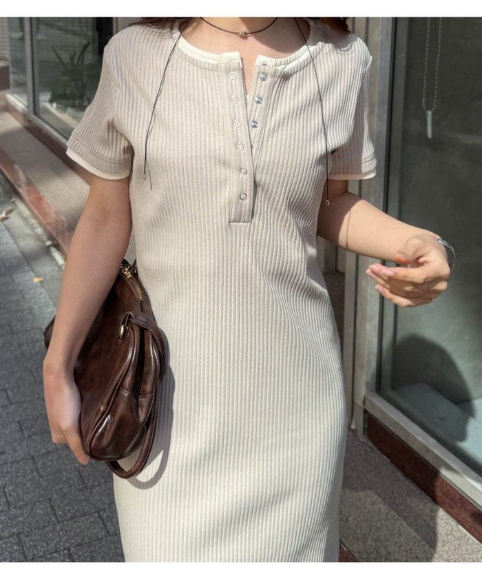 【ラナン/Ranan】のRANAN/レイヤードヘンリーネックリブワンピース インテリア・キッズ・メンズ・レディースファッション・服の通販 founy(ファウニー) https://founy.com/ ファッション Fashion レディースファッション Fashion for Women ワンピース Dresses スニーカー Sneakers, Trainers スリット Slit, Slit Detail フィット Fit, Slim Fit ポケット Pocket, Pocket Detail リラックス Relax, Relaxed Fit ロング Long, Long-Length 楽ちん Easy Fit, Comfortable ワンポイント One Point, Statement Accent おすすめ Recommended / Our Picks 夏 Summer |ID: prp329100004982882 ipo3291000000037328824