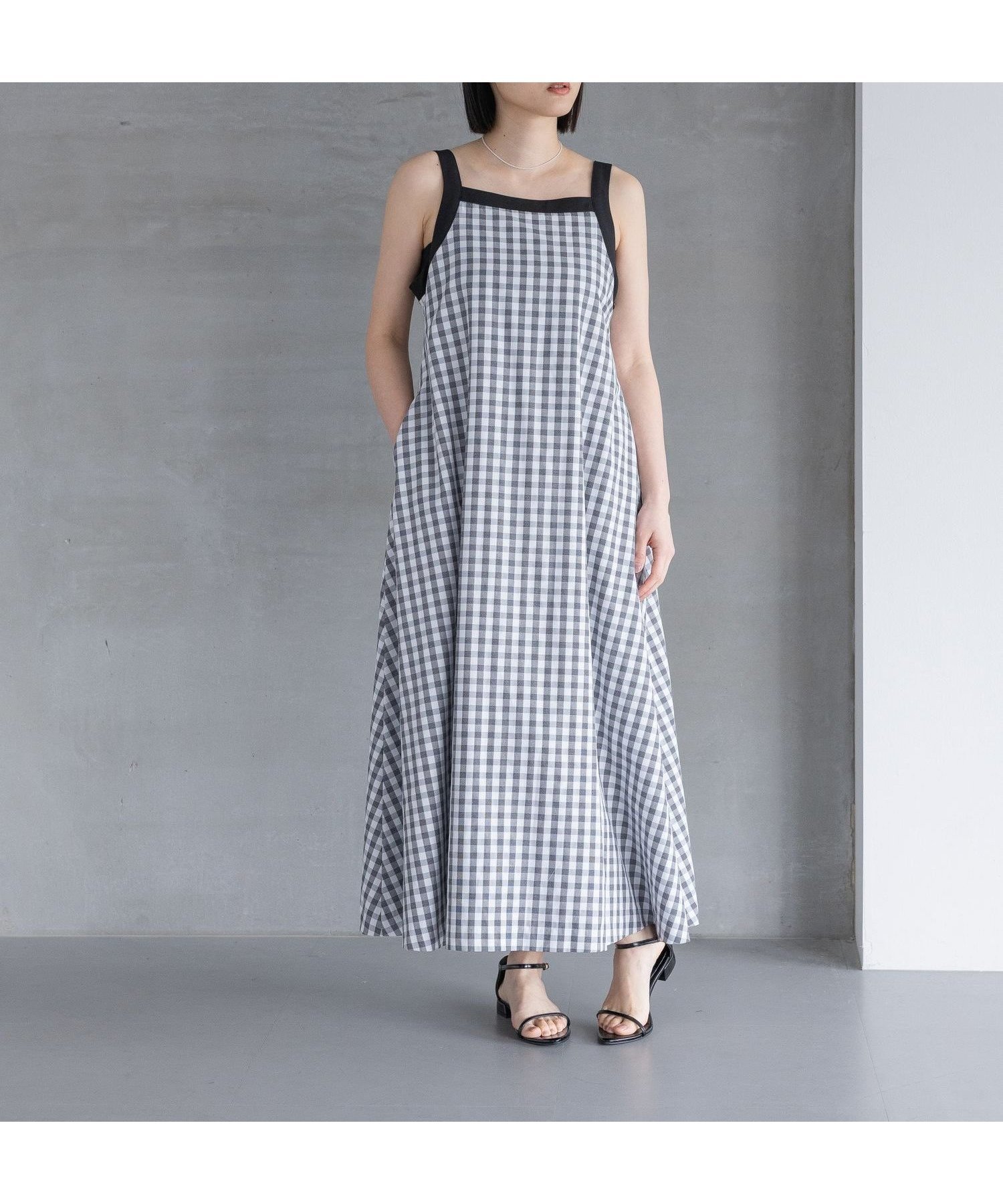 【アパートバイローリーズ/apart by lowrys】のバックリボンハイショワンピース インテリア・キッズ・メンズ・レディースファッション・服の通販 founy(ファウニー) 　ファッション　Fashion　レディースファッション　Fashion for Women　ワンピース　Dresses　インナー　Innerwear　ギンガム　Gingham, Gingham Fabric　シャンブレー　Chambray, Denim-Like Fabric　チェック　Check, Plaid, Tartan　フレア　Flare, Flared　モノトーン　Monotone, Black and White　リボン　Ribbon, Bow　エレガント 上品　Elegant　夏　Summer　ギンガムチェック10|ID: prp329100004982910 ipo3291000000037328954