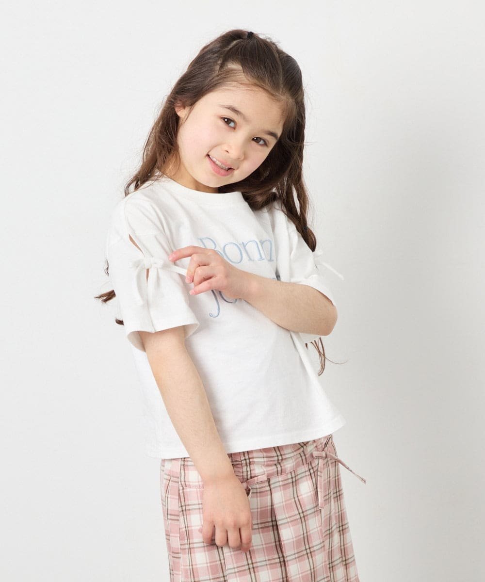 【アー ヴェー ヴェー/a.v.v / KIDS】の120-160 【接触冷感/綿100%】袖スリットロゴTシャツ インテリア・キッズ・メンズ・レディースファッション・服の通販 founy(ファウニー) 　ファッション　Fashion　キッズファッション　Fashion for Kids　カットソー　Cut and Sewn Top　ガーリー　Girly, Feminine Style　シンプル　Simple, Minimal　スポーティ　Sporty, Casual Athletic　スリット　Slit, Slit Detail　デニム　Denim, Jeans Material　ミニスカート　Mini Skirt, Short Skirt　リボン　Ribbon, Bow　再入荷　Restock / Back in Stock　おすすめ　Recommended / Our Picks　エレガント 上品　Elegant　ホワイト|ID: prp329100004982965 ipo3291000000037329292