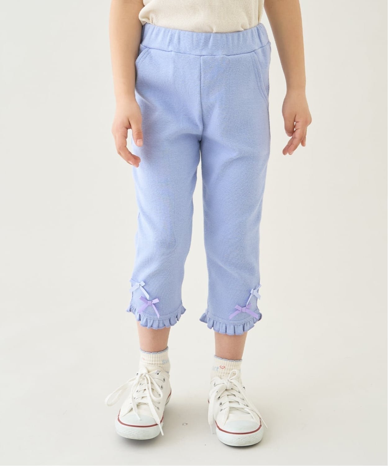 【ナルミヤ オンライン/NARUMIYA ONELINE / KIDS】の【ともパン】【防汚・UV・接触冷感】裾ラウンドフリル7分丈カプリパンツ インテリア・キッズ・メンズ・レディースファッション・服の通販 founy(ファウニー) 　ファッション　Fashion　キッズファッション　Fashion for Kids　ボトムス　Bottoms　ガーリー　Girly, Feminine Style　チュニック　Tunic, Long Top　フリル　Frill, Ruffle　ベーシック　Basic, Essential　ポケット　Pocket, Pocket Detail　ラウンド　Round, Round Neck　リボン　Ribbon, Bow　モデレートブルー|ID: prp329100004982973 ipo3291000000037329352
