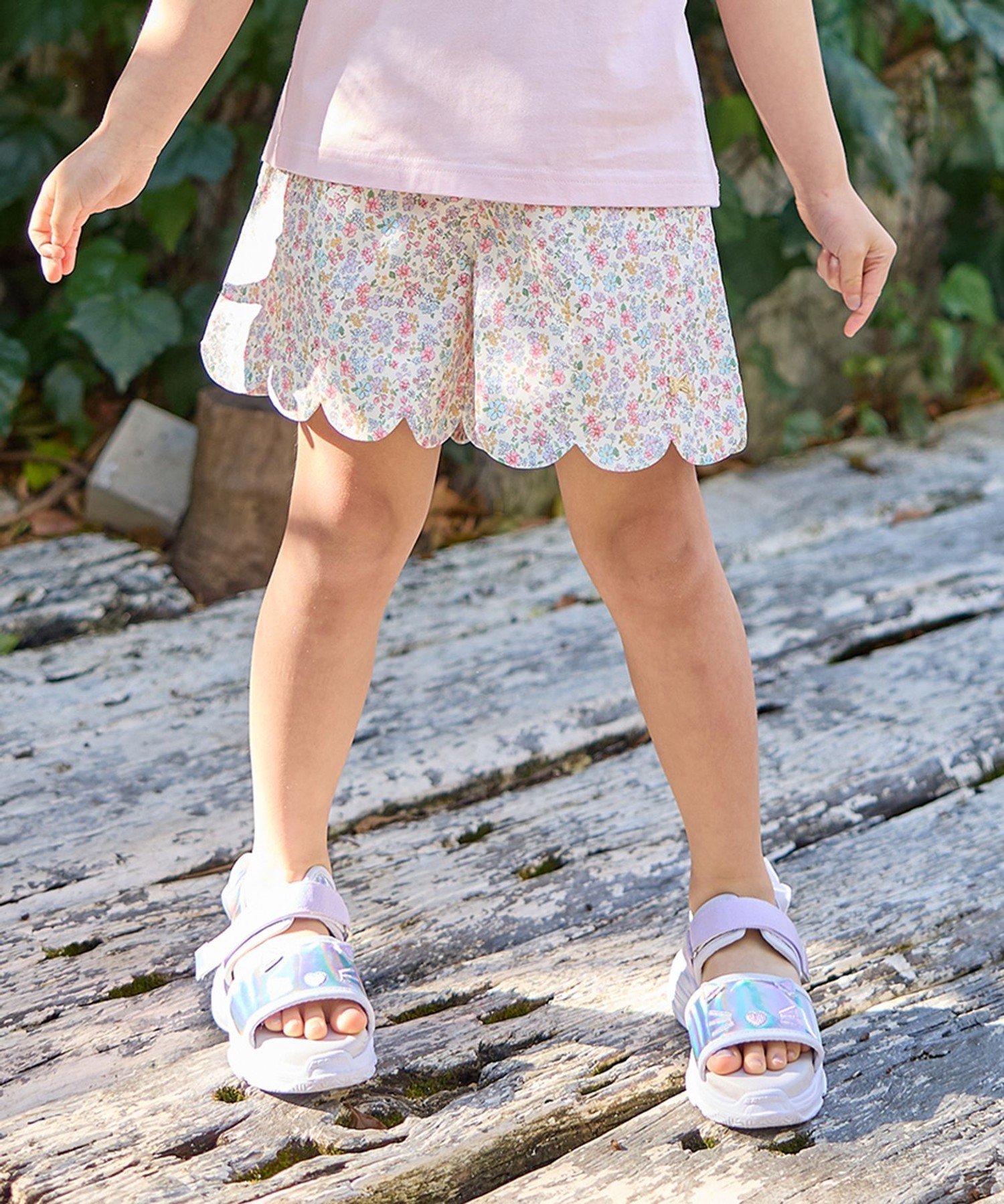 【エニー/ANY / KIDS】の裾スカラップ ショートパンツ インテリア・キッズ・メンズ・レディースファッション・服の通販 founy(ファウニー) 　ファッション　Fashion　キッズファッション　Fashion for Kids　ボトムス　Bottoms　ギンガム　Gingham, Gingham Fabric　ショート　Short, Short Length　スカラップ　Scallop, Scalloped Edge　デニム　Denim, Jeans Material　ポケット　Pocket, Pocket Detail　ラベンダー　Lavender　無地　Plain, Solid Color　オフホワイト×花柄[502]|ID: prp329100004982977 ipo3291000000037329383