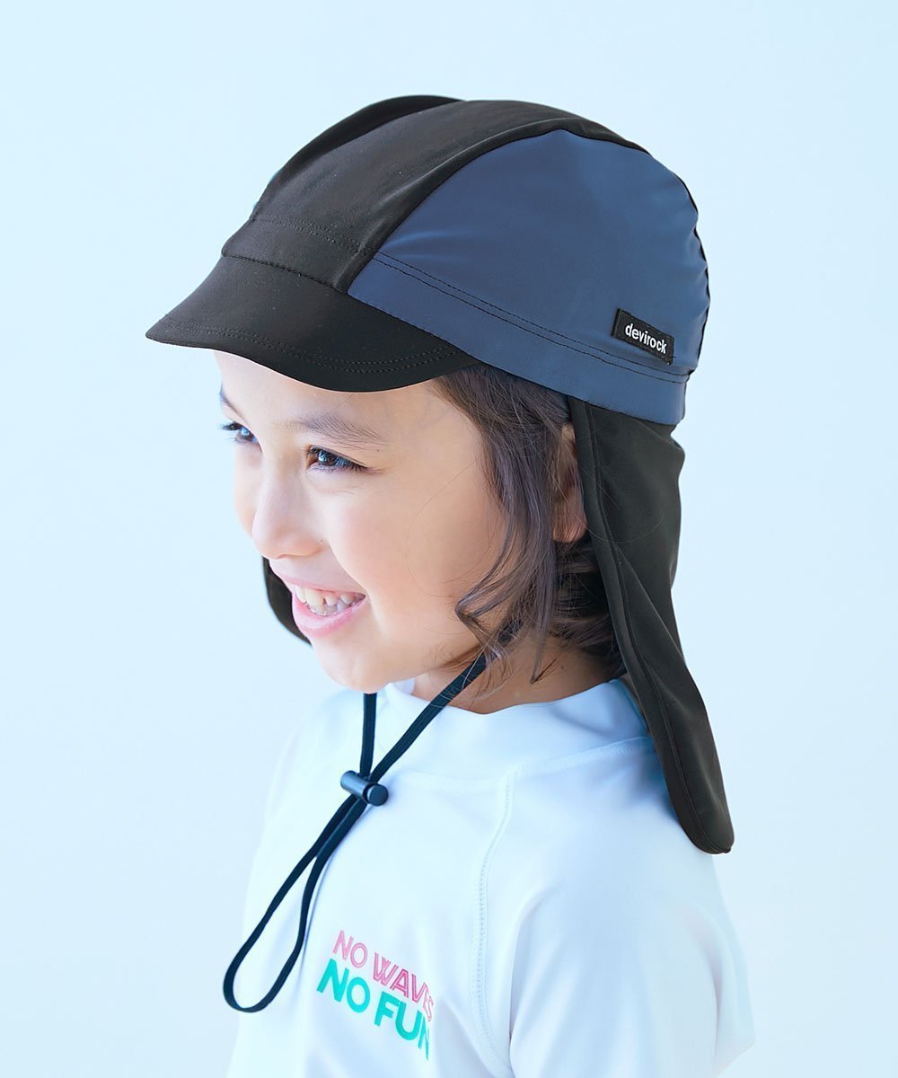 【デビロック/devirock / KIDS】のUVカット 日よけガード付き スイムキャップ(あご紐付き) 子供服 キッズ 男の子 26SS インテリア・キッズ・メンズ・レディースファッション・服の通販 founy(ファウニー) 　ファッション　Fashion　キッズファッション　Fashion for Kids　ストレッチ　Stretch, Stretchy Fabric　フィット　Fit, Slim Fit　プリント　Print, Printed Pattern　水着　Swimsuit, Swimwear　おすすめ　Recommended / Our Picks　2026年　2026　2026春夏・S/S　Spring/Summer 2026 SS26　001-ブラック-ブルーグレー|ID: prp329100004983000 ipo3291000000037329578