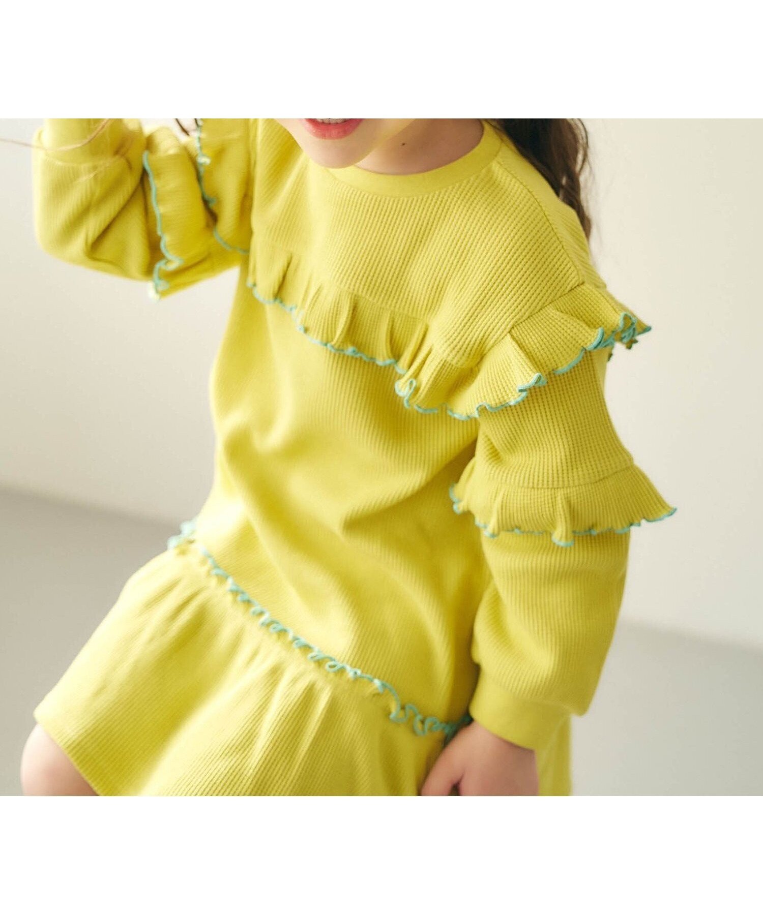 【エフオー オンラインストア/F.O.Online Store / KIDS】のワッフルメニーフリルワンピース インテリア・キッズ・メンズ・レディースファッション・服の通販 founy(ファウニー) 　ファッション　Fashion　キッズファッション　Fashion for Kids　ワンピース　Dresses　おすすめ　Recommended / Our Picks　デニム　Denim, Jeans Material　フリル　Frill, Ruffle　プリント　Print, Printed Pattern　レギンス　Leggings, Stretch Pants　ワッフル　Waffle, Waffle Knit　春　Spring　イエロー|ID: prp329100004983010 ipo3291000000037329655