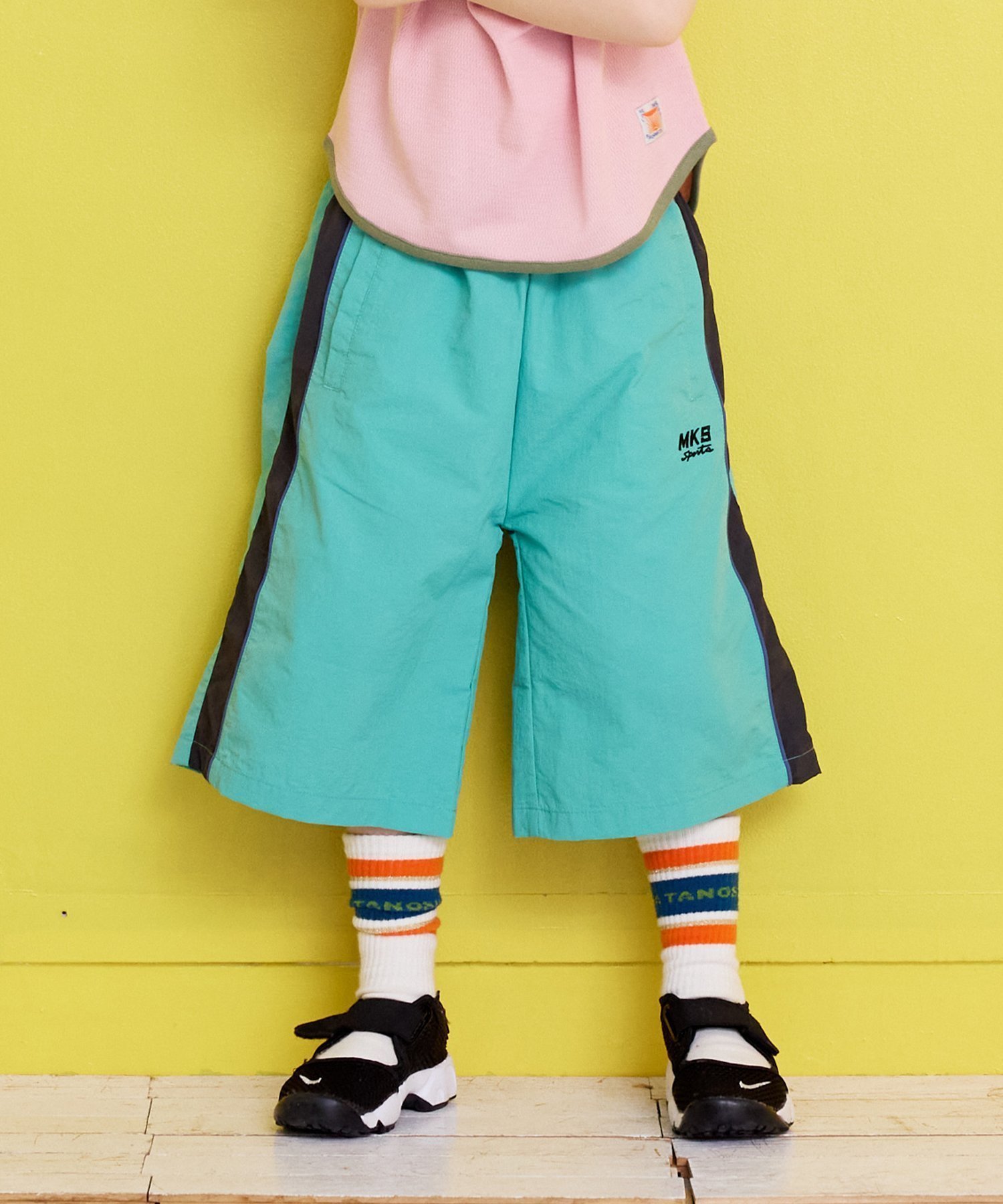 【その他のブランド/Other】のビッグシルエットナイロンショーツ 大人の最旬トレンドファッション＆コーディネート founy(ファウニー) 　ファッション　Fashion　キッズファッション　Fashion for Kids　ガーリー　Girly, Feminine Style　ショート　Short, Short Length　セットアップ　Set-Up, Coordinated Outfit　チュール　Tulip, Tulip Motif　トレンド　Trend, Trending Now　フィット　Fit, Slim Fit　フリル　Frill, Ruffle　ベーシック　Basic, Essential　ポケット　Pocket, Pocket Detail　 other-1|ID: prp329100004983012 ipo3291000000037329661