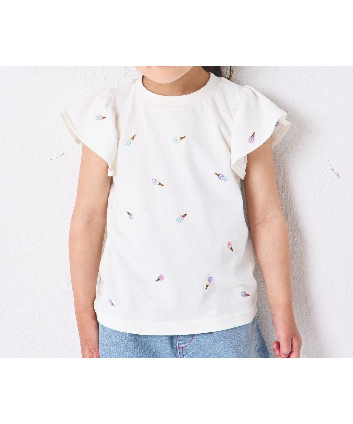 【ペアマノン/pairmanon / KIDS】の【綿100%】ガールズ 袖フリル アイス刺繍 半袖Tシャツ インテリア・キッズ・メンズ・レディースファッション・服の通販 founy(ファウニー) 　ファッション　Fashion　キッズファッション　Fashion for Kids　おすすめ　Recommended / Our Picks　フリル　Frill, Ruffle　半袖　Short Sleeve, Half Sleeve　ホワイト01|ID: prp329100004983013 ipo3291000000037329670