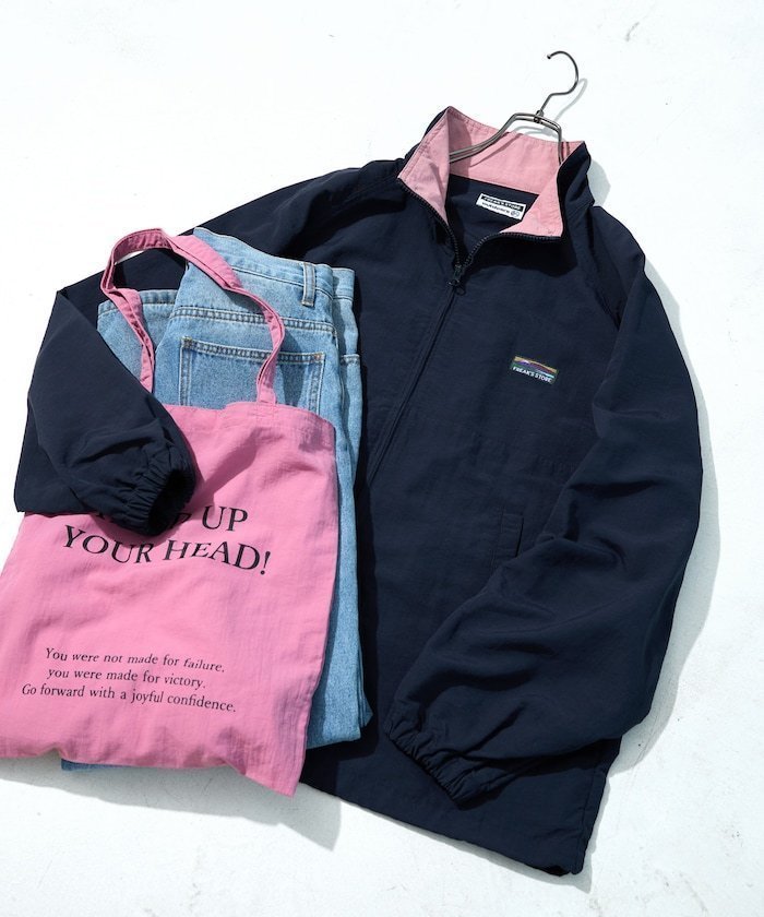 【フリークスストア/FREAK'S STORE】のFREAK S STORE OUTDOORS 配色スタンドカラーブルゾン インテリア・キッズ・メンズ・レディースファッション・服の通販 founy(ファウニー) 　ファッション　Fashion　レディースファッション　Fashion for Women　アウター　Coat / Outerwear Collection　ブルゾンジャケット・スポーティアウター　Blouson Jackets　2026年　2026　2026春夏・S/S　Spring/Summer 2026 SS26　スタンド　Stand Collar, Upright Stand　ドローコード　Drawcord, Drawstring Cord　ビッグ　Big, Oversized　ブルゾン　Blouson, Bomber Jacket　夏　Summer　春　Spring　S/S・春夏　SS, Spring/Summer, Warm Season　軽量　Lightweight, Ultra Light　ネイビー|ID: prp329100004983133 ipo3291000000037330447