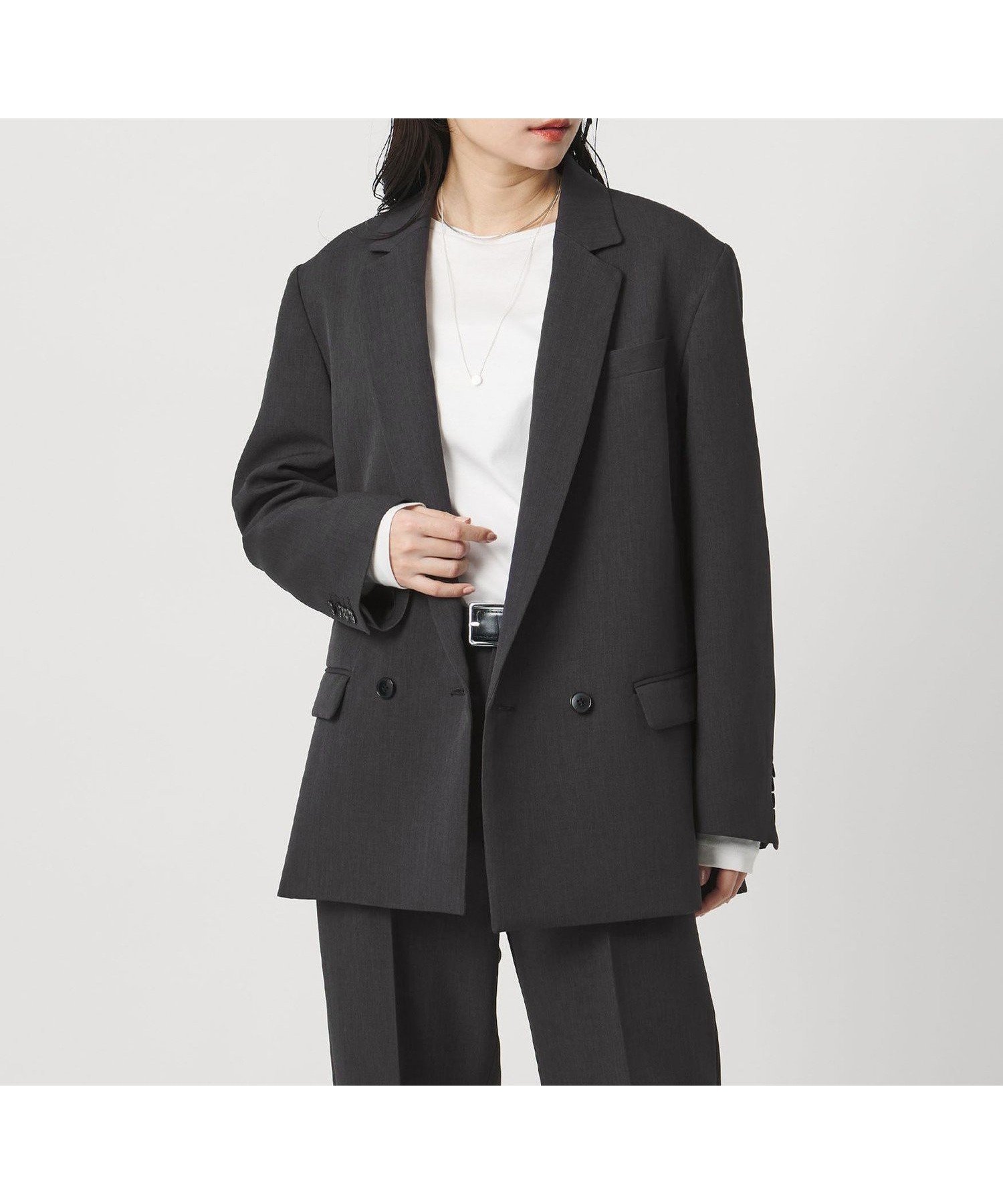 【ビューティ&ユース ユナイテッドアローズ/BEAUTY&YOUTH / UNITED ARROWS】のMARW UNITED ARROWS バックタック テーラードジャケット インテリア・キッズ・メンズ・レディースファッション・服の通販 founy(ファウニー) 　ファッション　Fashion　レディースファッション　Fashion for Women　アウター　Coat / Outerwear Collection　レディースジャケット・軽アウター　Jackets　テーラードジャケット / 通勤・きれいめスタイル　Tailored Jackets & Blazers　シンプル　Simple, Minimal　ジャケット　Jacket, Outerwear　タイトスカート　Pencil Skirt, Tight Skirt　定番　Standard, Basic Item　ノースリーブ　Sleeveless, No-Sleeve　人気　Popular, Best Seller　ポケット　Pocket, Pocket Detail　エレガント 上品　Elegant　ビジネス 仕事 通勤　Business / Work / Commuting　DK.GRAY|ID: prp329100004983160 ipo3291000000037330551