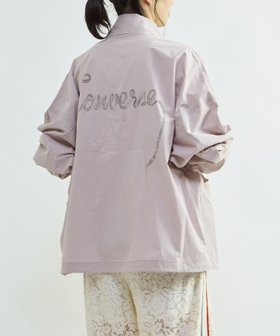 【コンバーストウキョウ/CONVERSE TOKYO】のスピンドルロゴプリントブルゾン 大人の最旬トレンドファッション＆コーディネート founy(ファウニー) ファッション Fashion レディースファッション Fashion for Women アウター Coat / Outerwear Collection ブルゾンジャケット・スポーティアウター Blouson Jackets シンプル Simple, Minimal スラックス Slacks, Dress Pants デニム Denim, Jeans Material ドローコード Drawcord, Drawstring Cord ブルゾン Blouson, Bomber Jacket プリント Print, Printed Pattern ロング Long, Long-Length A/W・秋冬 Autumn/Winter 軽量 Lightweight, Ultra Light |ID:prp329100004983183
