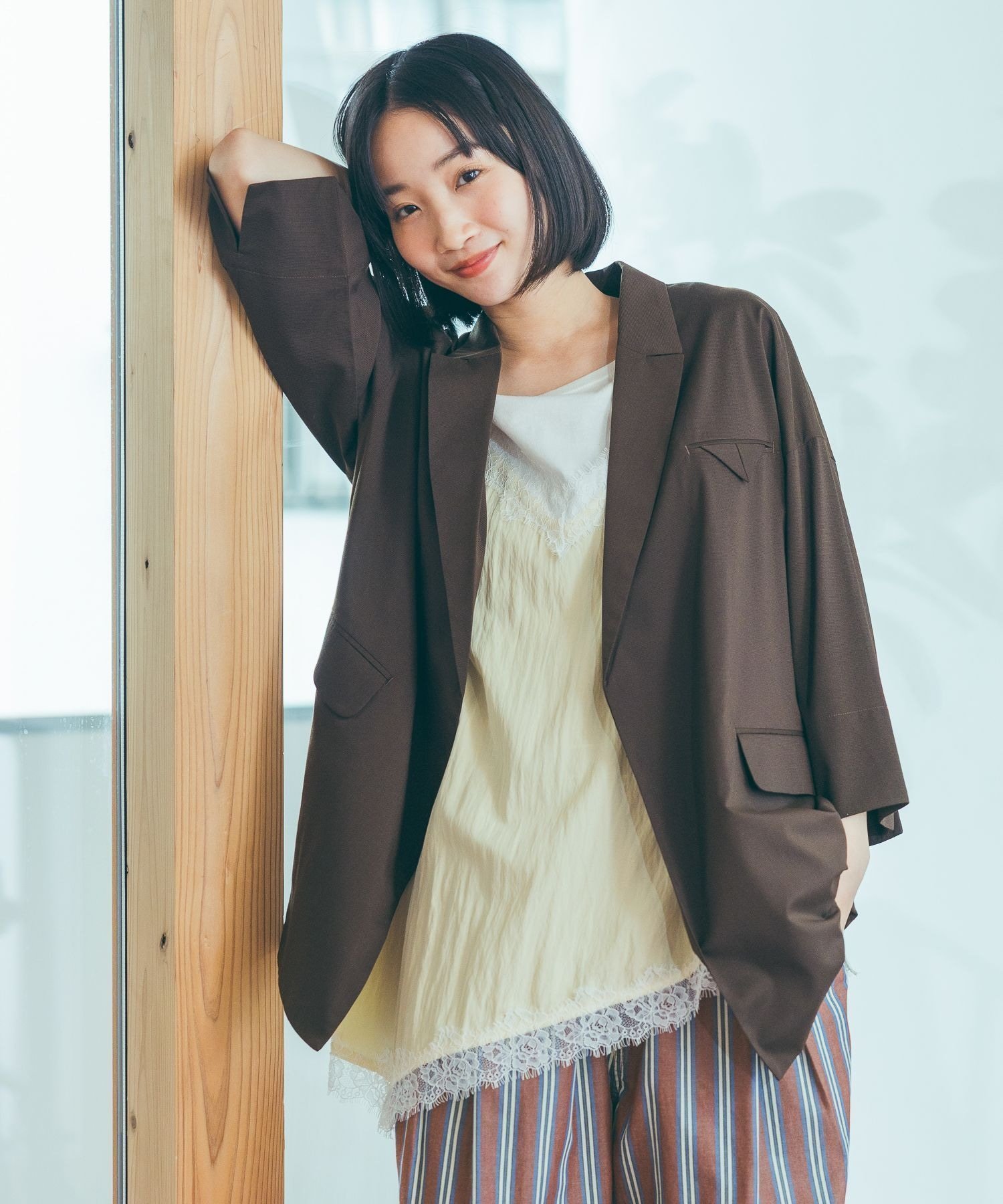【ニコアンド/niko and】のベルト付き5分袖ジャケット インテリア・キッズ・メンズ・レディースファッション・服の通販 founy(ファウニー) 　ファッション　Fashion　レディースファッション　Fashion for Women　アウター　Coat / Outerwear Collection　レディースジャケット・軽アウター　Jackets　ベルト&ウエストマーク　Belts & Waist Accessories　おすすめ　Recommended / Our Picks　カーゴパンツ　Cargo Pants, Utility Pants　ジャケット　Jacket, Outerwear　スリット　Slit, Slit Detail　タイトスカート　Pencil Skirt, Tight Skirt　デニム　Denim, Jeans Material　トレンド　Trend, Trending Now　フォーマル　Formal, Dressy　リラックス　Relax, Relaxed Fit　ルーズ　Loose, Oversized　レース　Lace, Lace Fabric　今季　This Season, Current Season　軽量　Lightweight, Ultra Light　ブラウン|ID: prp329100004983185 ipo3291000000037330669