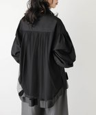 【ラジュール/Lajour】のバックギャザーチュールシャツ 大人の最旬トレンドファッション＆コーディネート founy(ファウニー) ファッション Fashion レディースファッション Fashion for Women トップス・カットソー Cut & Sew Tops シャツ・ブラウス・オフィスカジュアル Elegant Blouses & Button-Ups バッグ Bags ギャザー Gathered, Ruffled チュール Tulip, Tulip Motif ドッキング Docking, Mixed Material フェミニン Feminine, Girly リラックス Relax, Relaxed Fit thumbnail ブラック|ID: prp329100004983201 ipo3291000000037330769