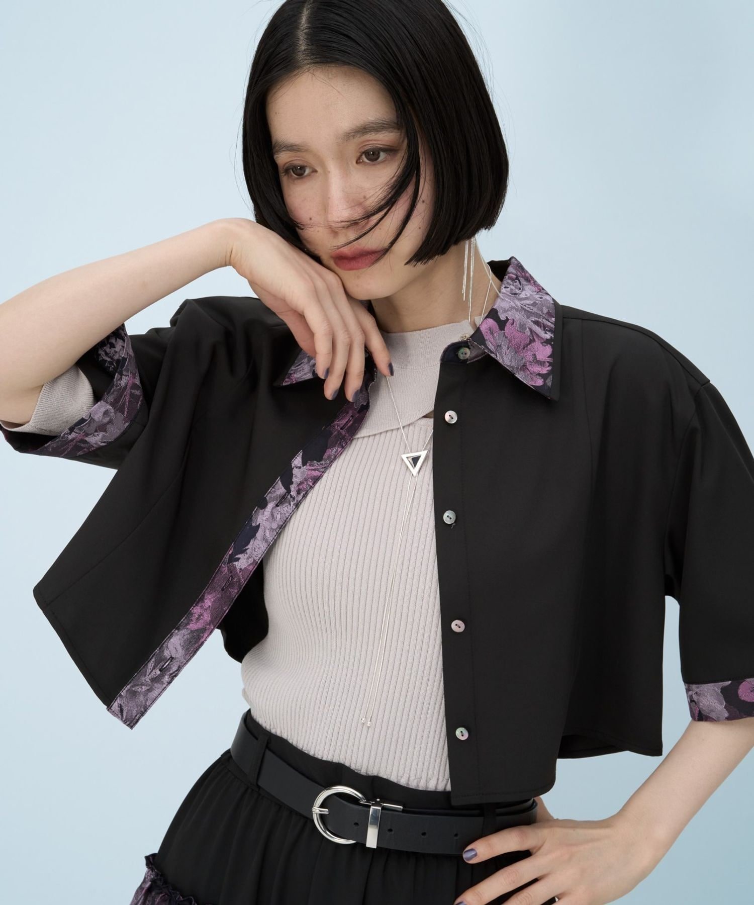 【ハレ/HARE】のラメアートジャガードショートシャツ インテリア・キッズ・メンズ・レディースファッション・服の通販 founy(ファウニー) 　ファッション　Fashion　レディースファッション　Fashion for Women　トップス・カットソー　Cut & Sew Tops　シャツ・ブラウス・オフィスカジュアル　Elegant Blouses & Button-Ups　おすすめ　Recommended / Our Picks　ウェーブ　Wavy Pattern　カフス　Cuff Design　キャップ　Cap, Baseball Cap　クール　Cool, Chic　サンダル　Sandals, Summer Shoes　ショート　Short, Short Length　ストレート　Straight, Straight Cut　スラックス　Slacks, Dress Pants　ソックス　Socks, Hosiery　トレンド　Trend, Trending Now　人気　Popular, Best Seller　定番　Standard, Basic Item　ピンク28|ID: prp329100004983218 ipo3291000000037330866