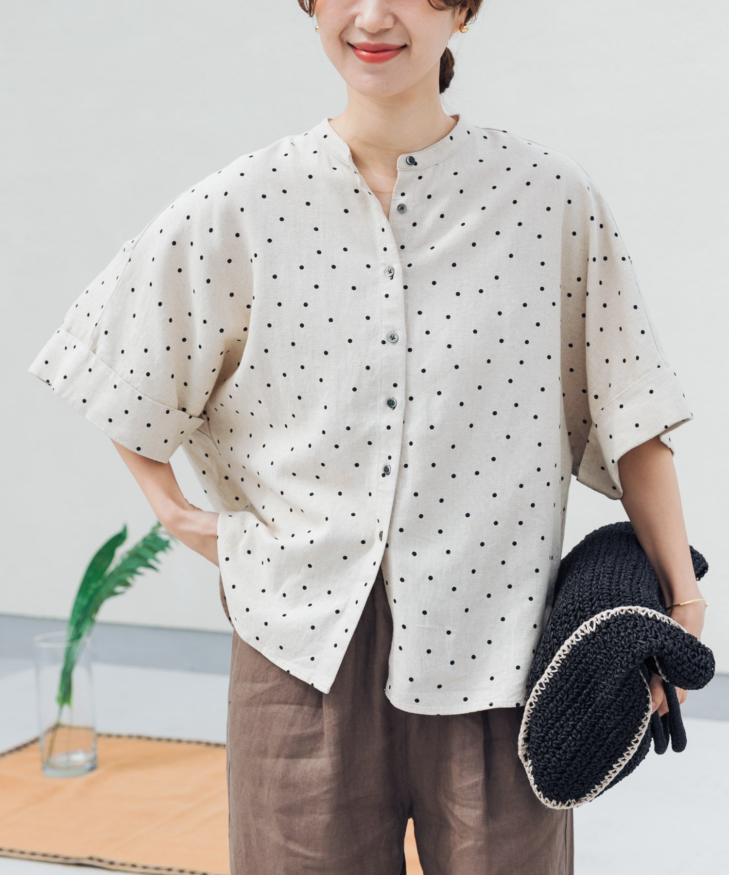 【アーバンリサーチ ドアーズ/URBAN RESEARCH DOORS】のリネンリヨセルドットドルマンシャツ 大人の最旬トレンドファッション＆コーディネート founy(ファウニー) 　ファッション　Fashion　レディースファッション　Fashion for Women　トップス・カットソー　Cut & Sew Tops　シャツ・ブラウス・オフィスカジュアル　Elegant Blouses & Button-Ups　2026年　2026　2026春夏・S/S　Spring/Summer 2026 SS26　ドット　Polka Dot, Dot Pattern　ミックス　Mix, Mixed Style　ランダム　Random, Irregular　リネン　Linen, Linen Fabric　リラックス　Relax, Relaxed Fit　ロング　Long, Long-Length　夏　Summer　S/S・春夏　SS, Spring/Summer, Warm Season　 other-1|ID: prp329100004983219 ipo3291000000037330868