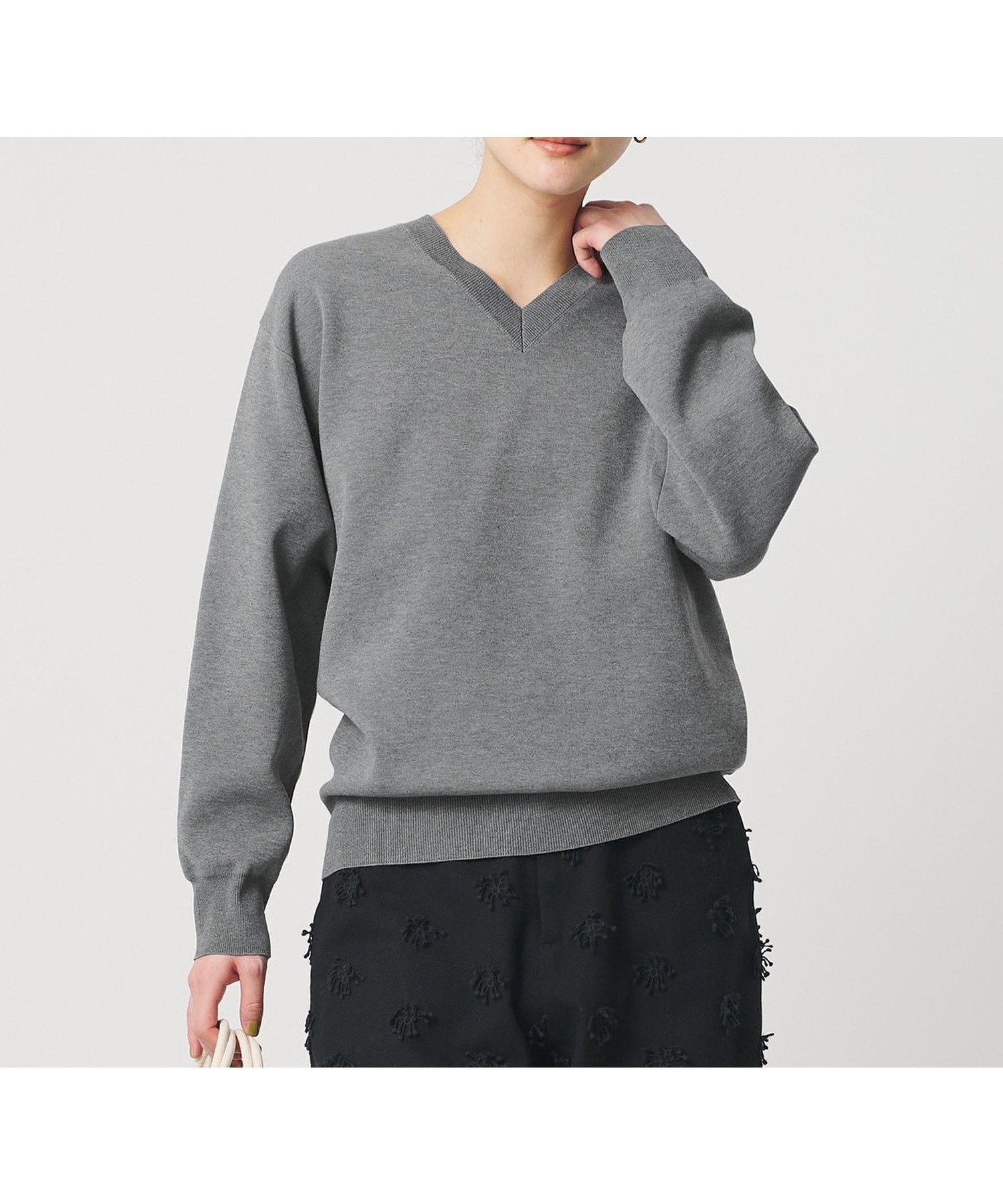 【ビューティ&ユース ユナイテッドアローズ/BEAUTY&YOUTH / UNITED ARROWS】のコットンブレンド Vネックニットプルオーバー ウォッシャブル インテリア・キッズ・メンズ・レディースファッション・服の通販 founy(ファウニー) 　ファッション　Fashion　レディースファッション　Fashion for Women　トップス・カットソー　Cut & Sew Tops　ニット　Knit Tops & Sweaters　カジュアルプルオーバー・ニットトップス　Pullovers & Knit Tops / Casual Pullovers　Vネックトップス　V-Neck Tops / V-Cut Neckline Shirts　ウォッシャブル　Machine Washable　春　Spring　洗える　Machine Washable　カーディガン　Cardigan, Knitwear　シンプル　Simple, Minimal　スラックス　Slacks, Dress Pants　デニム　Denim, Jeans Material　フォルム　Silhouette, Form　ボトム　Bottoms, Lower Wear　ビジネス 仕事 通勤　Business / Work / Commuting　DK.GRAY|ID: prp329100004983225 ipo3291000000037330897