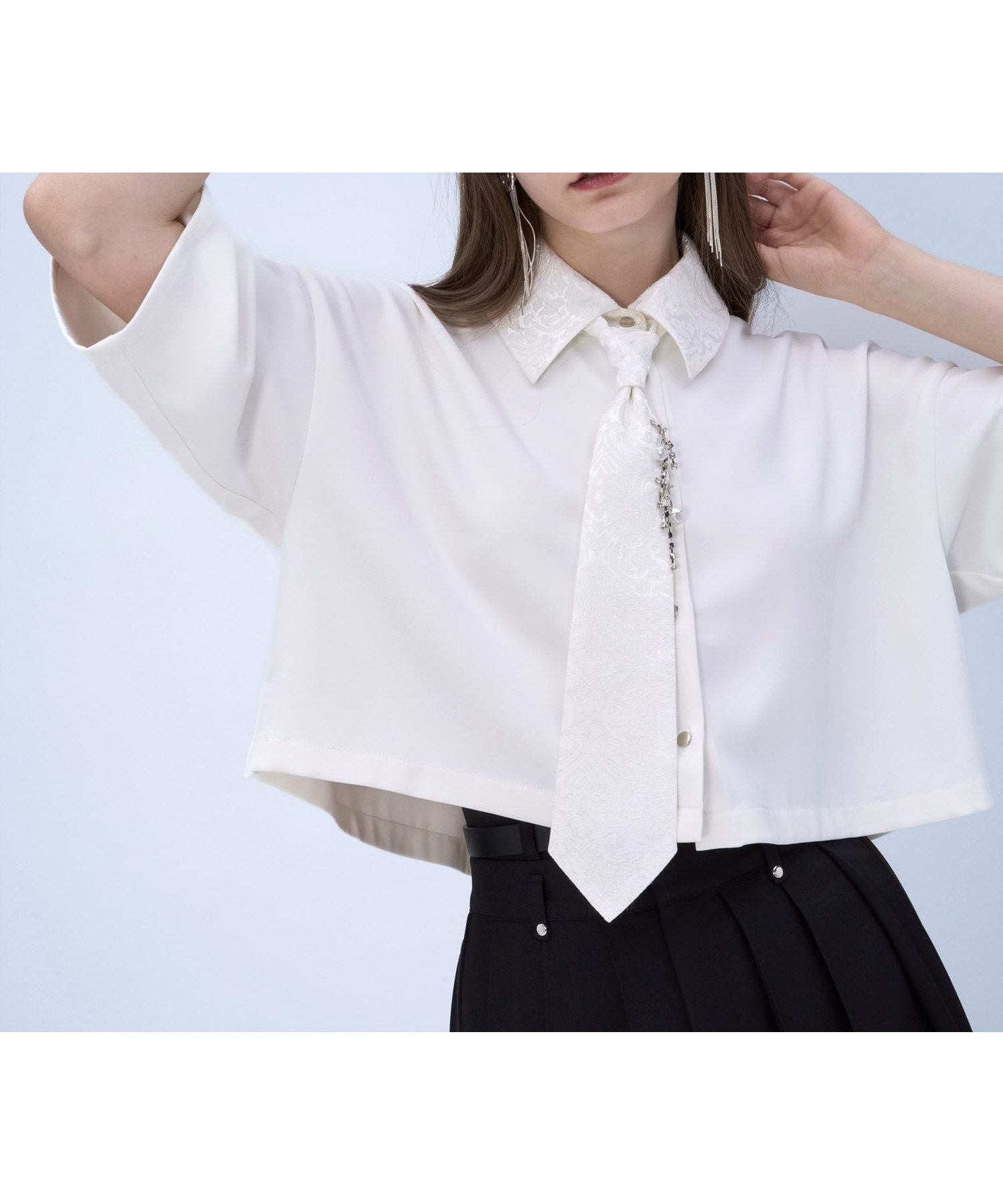 【ハレ/HARE】のパーツツキネクタイシャツ インテリア・キッズ・メンズ・レディースファッション・服の通販 founy(ファウニー) 　ファッション　Fashion　レディースファッション　Fashion for Women　トップス・カットソー　Cut & Sew Tops　シャツ・ブラウス・オフィスカジュアル　Elegant Blouses & Button-Ups　ウェーブ　Wavy Pattern　ショート　Short, Short Length　シンプル　Simple, Minimal　ストレート　Straight, Straight Cut　スラックス　Slacks, Dress Pants　スリーブ　Sleeve, Long Sleeve / Short Sleeve　フェミニン　Feminine, Girly　プリーツ　Pleats, Pleated　ルーズ　Loose, Oversized　ワイド　Wide, Wide Fit　エレガント 上品　Elegant　夏　Summer　ホワイト08|ID: prp329100004983230 ipo3291000000037330924