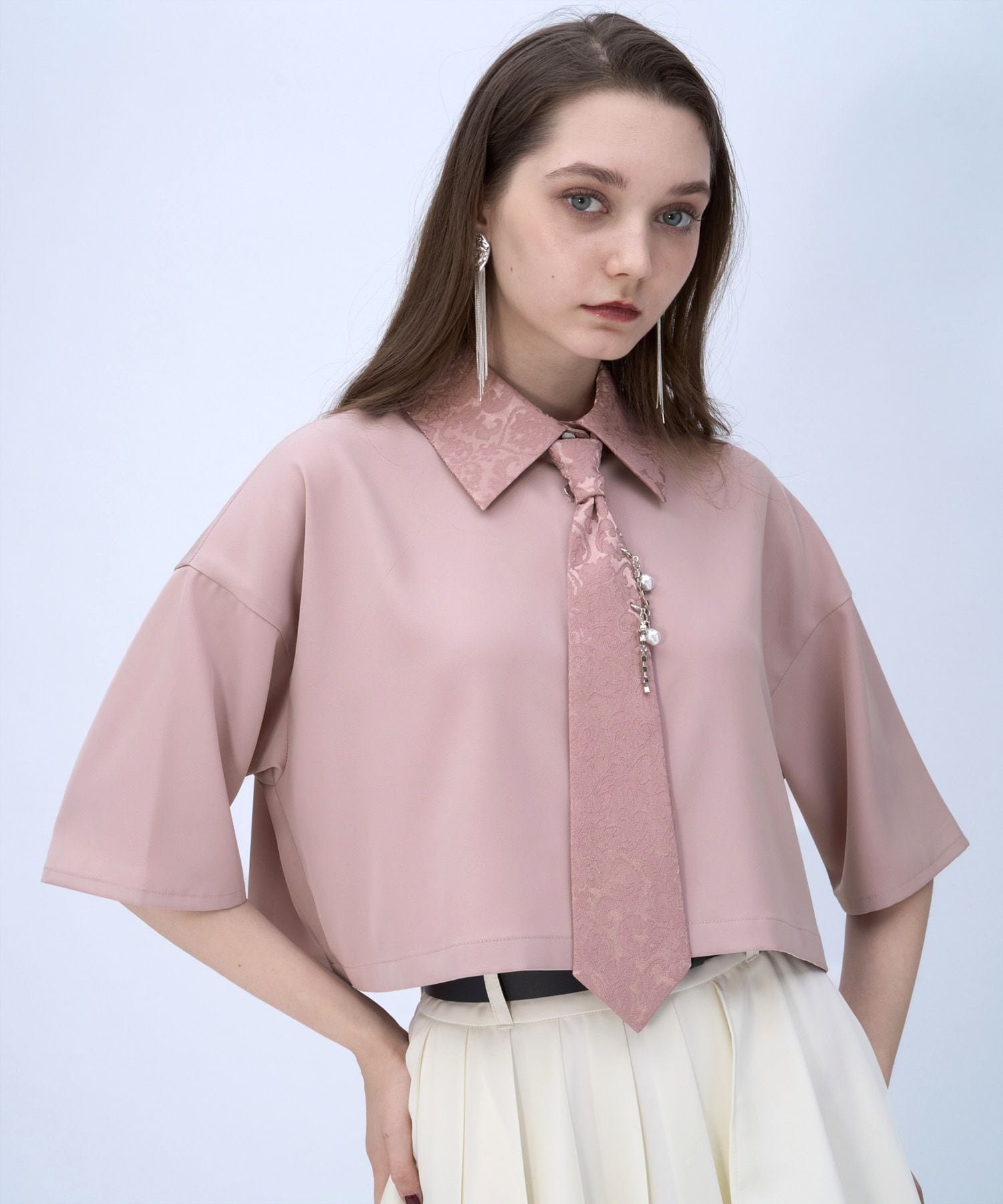 【ハレ/HARE】のパーツツキネクタイシャツ インテリア・キッズ・メンズ・レディースファッション・服の通販 founy(ファウニー) 　ファッション　Fashion　レディースファッション　Fashion for Women　トップス・カットソー　Cut & Sew Tops　シャツ・ブラウス・オフィスカジュアル　Elegant Blouses & Button-Ups　ウェーブ　Wavy Pattern　ショート　Short, Short Length　シンプル　Simple, Minimal　ストレート　Straight, Straight Cut　スラックス　Slacks, Dress Pants　スリーブ　Sleeve, Long Sleeve / Short Sleeve　フェミニン　Feminine, Girly　プリーツ　Pleats, Pleated　ルーズ　Loose, Oversized　ワイド　Wide, Wide Fit　エレガント 上品　Elegant　夏　Summer　ピンク20|ID: prp329100004983230 ipo3291000000037330926