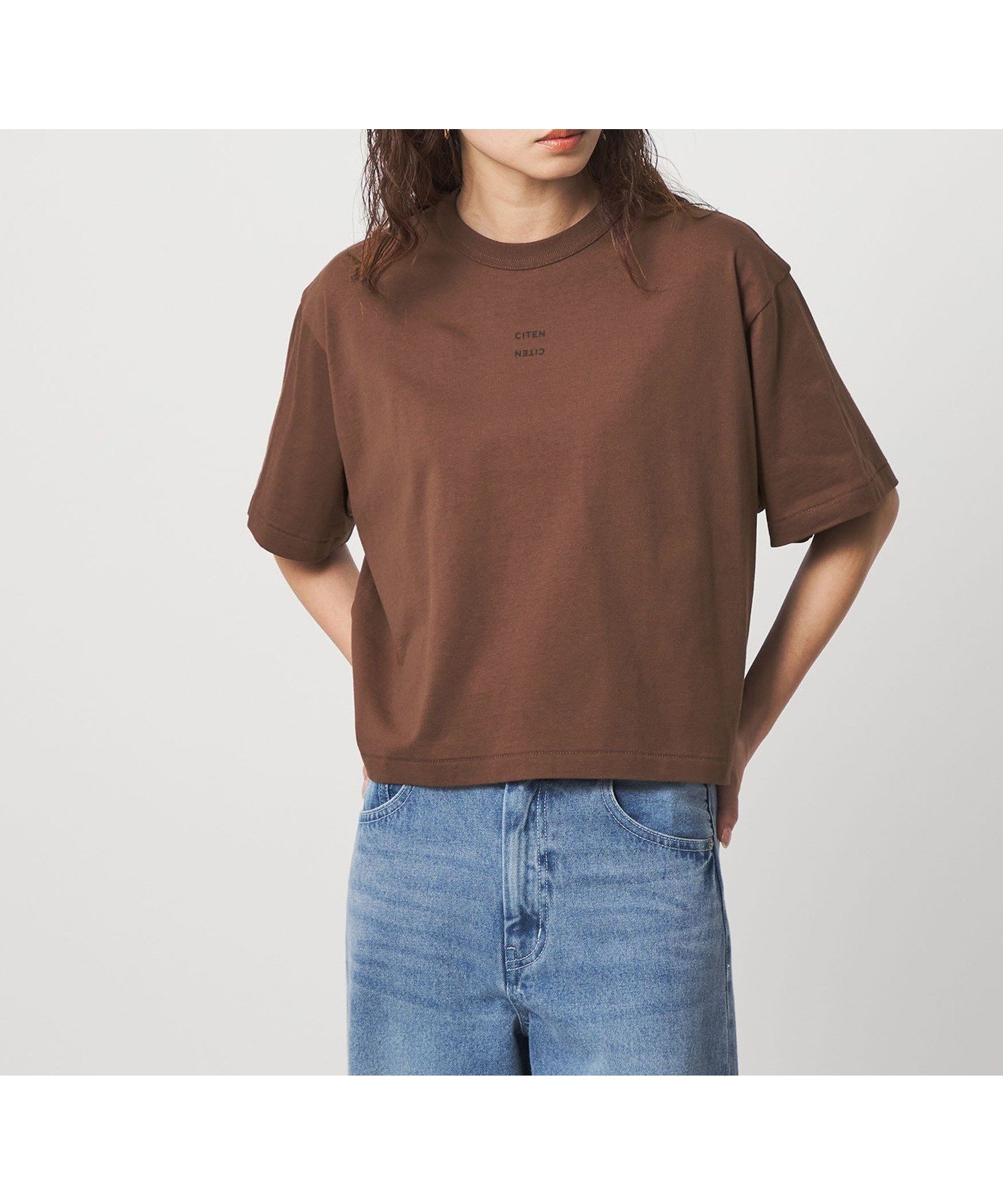 【シテン/CITEN】のCITEN ボクシー フィット Tシャツ インテリア・キッズ・メンズ・レディースファッション・服の通販 founy(ファウニー) 　ファッション　Fashion　レディースファッション　Fashion for Women　トップス・カットソー　Cut & Sew Tops　シャツ・ブラウス・オフィスカジュアル　Elegant Blouses & Button-Ups　ロングTシャツ・Tシャツ　Longline T-Shirts & Tees　インナー　Innerwear　カットソー　Cut and Sewn Top　コンパクト　Compact, Small Size　シンプル　Simple, Minimal　バランス　Balance, Style Balance　ビスチェ　Bustier, Corset Top　フィット　Fit, Slim Fit　ベスト　Vest, Waistcoat　ベーシック　Basic, Essential　ボックス　Boxy, Box Shape　ルーズ　Loose, Oversized　A/W・秋冬　Autumn/Winter　夏　Summer　MOCA|ID: prp329100004983233 ipo3291000000037330945