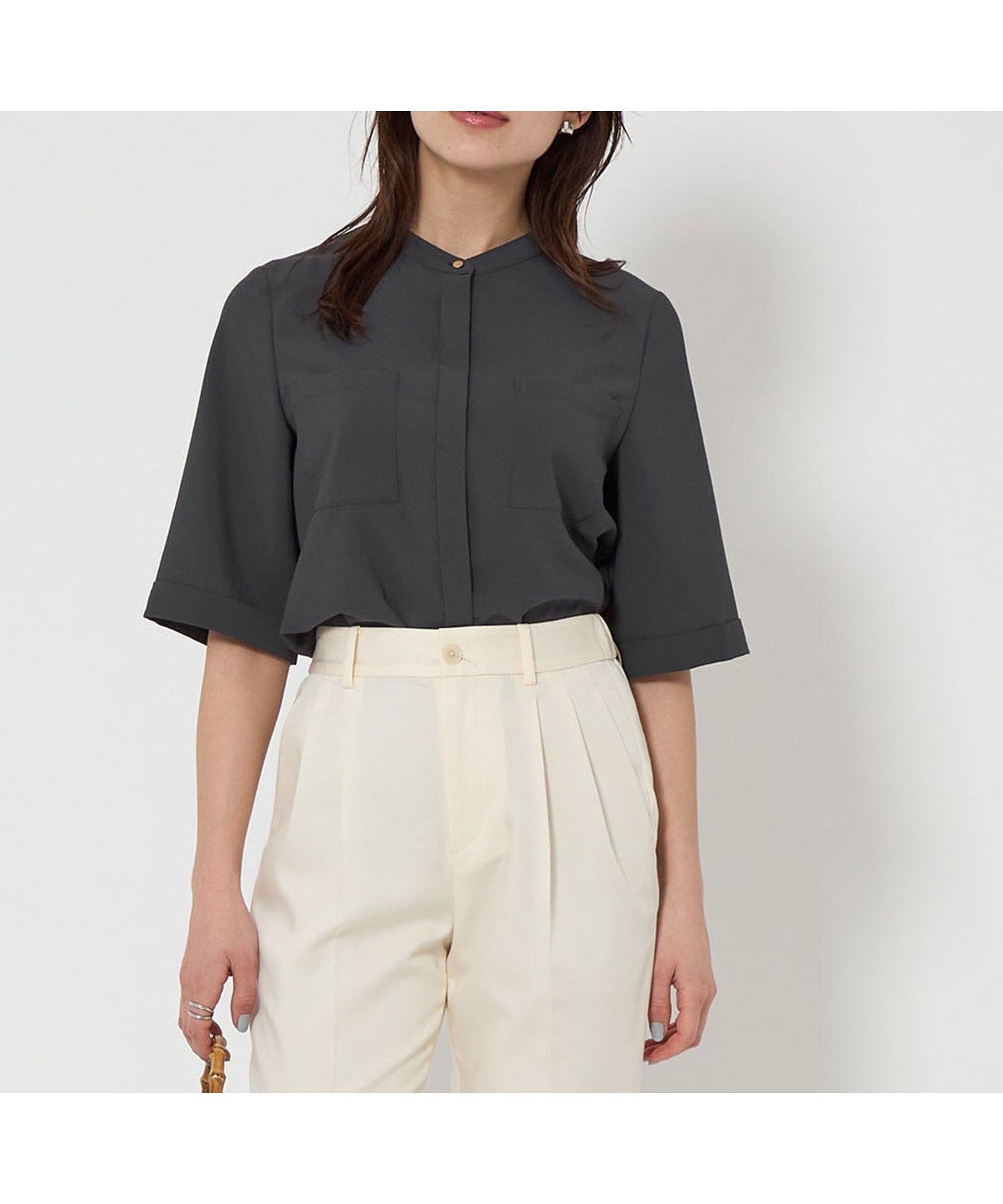 【ユナイテッドアローズ/UNITED ARROWS】のドライポリ ポケット ショートスリーブ シャツ -マシンウォッシャブル- インテリア・キッズ・メンズ・レディースファッション・服の通販 founy(ファウニー) 　ファッション　Fashion　レディースファッション　Fashion for Women　トップス・カットソー　Cut & Sew Tops　シャツ・ブラウス・オフィスカジュアル　Elegant Blouses & Button-Ups　秋　Autumn　ショート　Short, Short Length　シンプル　Simple, Minimal　ストレート　Straight, Straight Cut　スリーブ　Sleeve, Long Sleeve / Short Sleeve　ボトム　Bottoms, Lower Wear　ポケット　Pocket, Pocket Detail　ロング　Long, Long-Length　アウトレット　Outlet / Clearance　おすすめ　Recommended / Our Picks　夏　Summer　ビジネス 仕事 通勤　Business / Work / Commuting　DK.GRAY|ID: prp329100004983247 ipo3291000000037331014