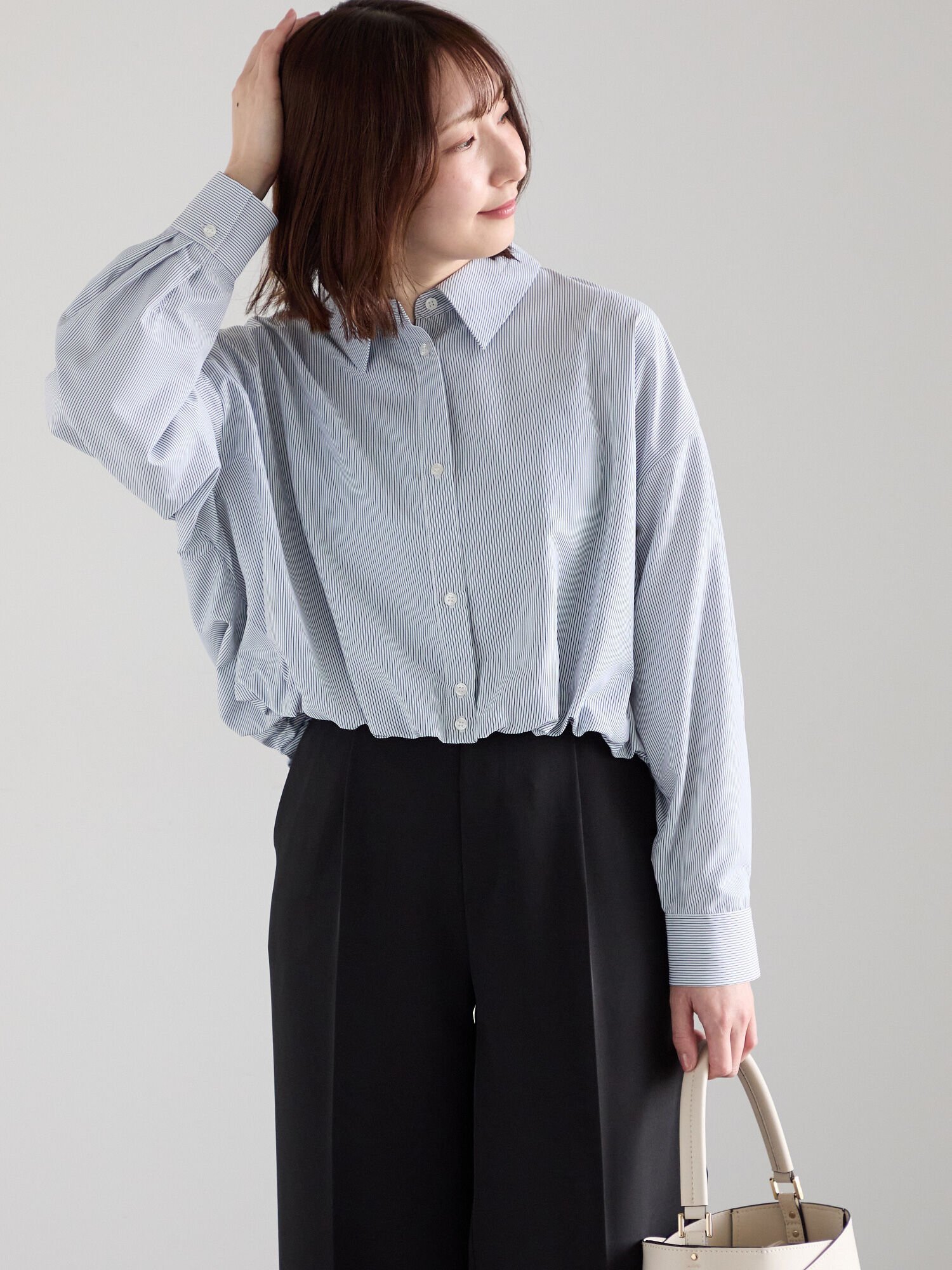 【テチチ/Te chichi】のバルーンヘムシャツ インテリア・キッズ・メンズ・レディースファッション・服の通販 founy(ファウニー) 　ファッション　Fashion　レディースファッション　Fashion for Women　トップス・カットソー　Cut & Sew Tops　シャツ・ブラウス・オフィスカジュアル　Elegant Blouses & Button-Ups　おすすめ　Recommended / Our Picks　ギャザー　Gathered, Ruffled　コンパクト　Compact, Small Size　ショルダー　Shoulder, Shoulder Strap　シンプル　Simple, Minimal　ドロップ　Drop Shoulder, Dropped Style　バランス　Balance, Style Balance　リラックス　Relax, Relaxed Fit　ワイド　Wide, Wide Fit　ネイビー|ID: prp329100004983285 ipo3291000000037331232