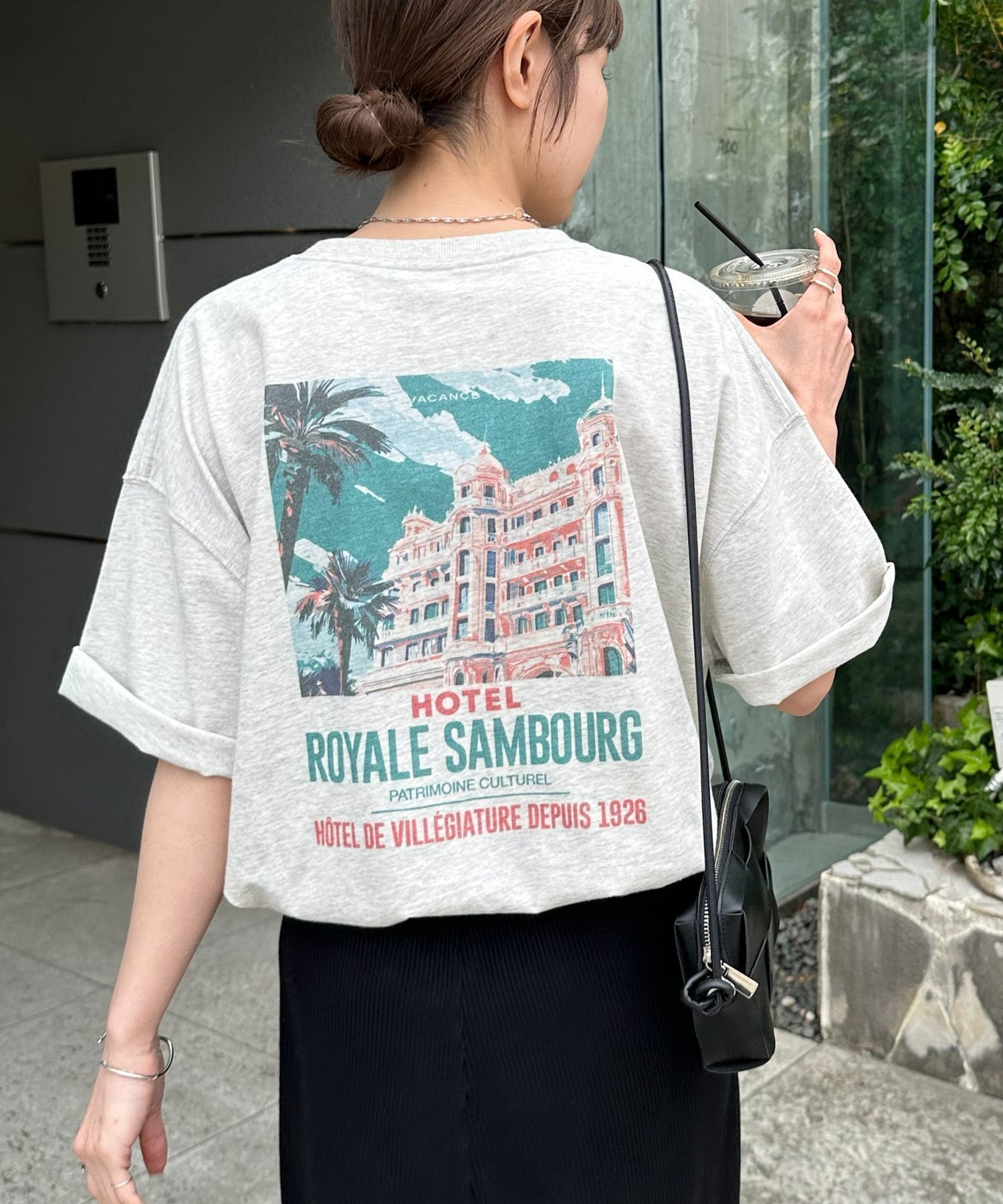 【ディスコート/Discoat】の【Enlude】アソートスーベニアバックプリントTシャツ《ユニセックス》 インテリア・キッズ・メンズ・レディースファッション・服の通販 founy(ファウニー) 　ファッション　Fashion　レディースファッション　Fashion for Women　トップス・カットソー　Cut & Sew Tops　シャツ・ブラウス・オフィスカジュアル　Elegant Blouses & Button-Ups　ロングTシャツ・Tシャツ　Longline T-Shirts & Tees　バッグ　Bags　2026年　2026　2026春夏・S/S　Spring/Summer 2026 SS26　シンプル　Simple, Minimal　フロント　Front, Front Design　プリント　Print, Printed Pattern　リラックス　Relax, Relaxed Fit　ワンポイント　One Point, Statement Accent　グリーン|ID: prp329100004983289 ipo3291000000037331261