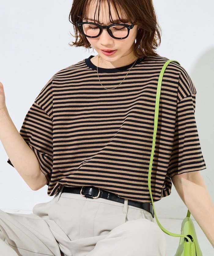 【フリークスストア/FREAK'S STORE】の限定展開 ビッグシルエット 半袖 ボーダー Tシャツ インテリア・キッズ・メンズ・レディースファッション・服の通販 founy(ファウニー) 　ファッション　Fashion　レディースファッション　Fashion for Women　トップス・カットソー　Cut & Sew Tops　シャツ・ブラウス・オフィスカジュアル　Elegant Blouses & Button-Ups　ロングTシャツ・Tシャツ　Longline T-Shirts & Tees　2026年　2026　2026春夏・S/S　Spring/Summer 2026 SS26　シンプル　Simple, Minimal　バランス　Balance, Style Balance　ビッグ　Big, Oversized　ベーシック　Basic, Essential　ボーダー　Border, Stripe　人気　Popular, Best Seller　半袖　Short Sleeve, Half Sleeve　吸水　Absorbent, Quick-Dry　夏　Summer　S/S・春夏　SS, Spring/Summer, Warm Season　ブラウン|ID: prp329100004983291 ipo3291000000037331270