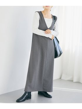 【コカ/COCA】のエンボス Vネックワンピース 大人の最旬トレンドファッション＆コーディネート founy(ファウニー) ファッション Fashion レディースファッション Fashion for Women ワンピース Dresses インナー Innerwear 春 Spring シンプル Simple, Minimal ストレッチ Stretch, Stretchy Fabric スリット Slit, Slit Detail スリーブ Sleeve, Long Sleeve / Short Sleeve 定番 Standard, Basic Item ノースリーブ Sleeveless, No-Sleeve バルーン Balloon, Balloon Silhouette ポケット Pocket, Pocket Detail 無地 Plain, Solid Color ロング Long, Long-Length エレガント 上品 Elegant ビジネス 仕事 通勤 Business / Work / Commuting 2026年 2026 2026春夏・S/S Spring/Summer 2026 SS26 |ID:prp329100004983300