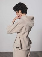 【コエル/COEL】のピグメントぺプラムジップパーカー ベージュ|ID: prp329100004983322 ipo3291000000037331482