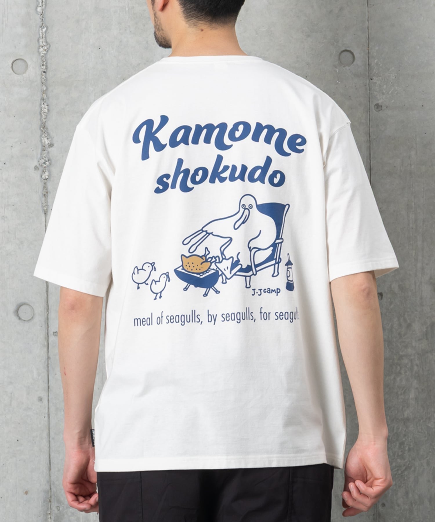 【その他のブランド/Other】のJ.J CAMP/バックプリントTシャツ レディース メンズ 半袖 蚊に刺されにくい インテリア・キッズ・メンズ・レディースファッション・服の通販 founy(ファウニー) 　ファッション　Fashion　レディースファッション　Fashion for Women　トップス・カットソー　Cut & Sew Tops　シャツ・ブラウス・オフィスカジュアル　Elegant Blouses & Button-Ups　ロングTシャツ・Tシャツ　Longline T-Shirts & Tees　バッグ　Bags　アウトドア　Outdoor Clothing　カラフル　Colorful Design　タンブラー　Tumbler, Travel Mug　プリント　Print, Printed Pattern　ベーシック　Basic, Essential　ポケット　Pocket, Pocket Detail　半袖　Short Sleeve, Half Sleeve　メンズ　Men's, Menswear　夏　Summer　YUKI|ID: prp329100004983339 ipo3291000000037331603