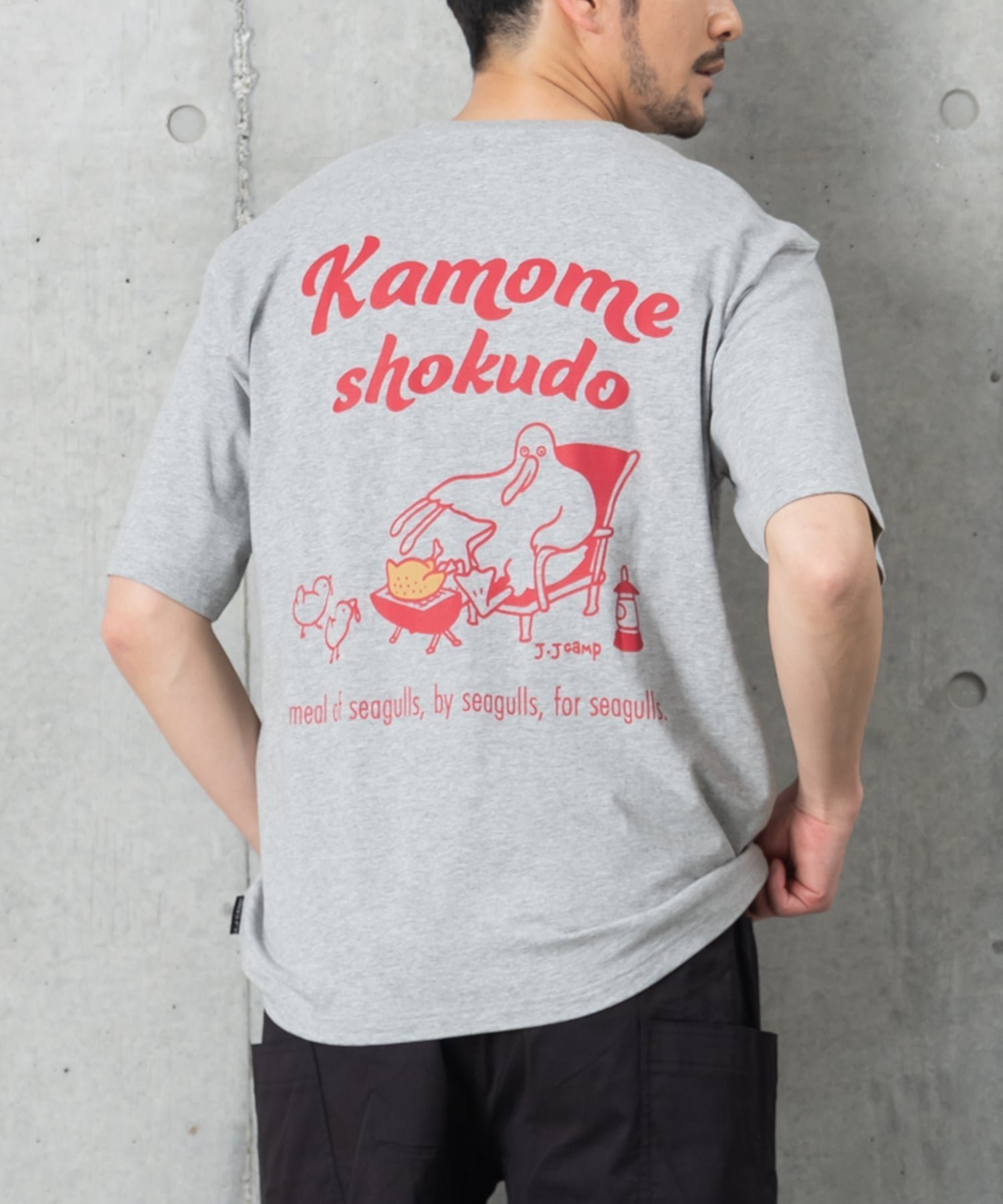 【その他のブランド/Other】のJ.J CAMP/バックプリントTシャツ レディース メンズ 半袖 蚊に刺されにくい インテリア・キッズ・メンズ・レディースファッション・服の通販 founy(ファウニー) 　ファッション　Fashion　レディースファッション　Fashion for Women　トップス・カットソー　Cut & Sew Tops　シャツ・ブラウス・オフィスカジュアル　Elegant Blouses & Button-Ups　ロングTシャツ・Tシャツ　Longline T-Shirts & Tees　バッグ　Bags　アウトドア　Outdoor Clothing　カラフル　Colorful Design　タンブラー　Tumbler, Travel Mug　プリント　Print, Printed Pattern　ベーシック　Basic, Essential　ポケット　Pocket, Pocket Detail　半袖　Short Sleeve, Half Sleeve　メンズ　Men's, Menswear　夏　Summer　MOKU|ID: prp329100004983339 ipo3291000000037331604