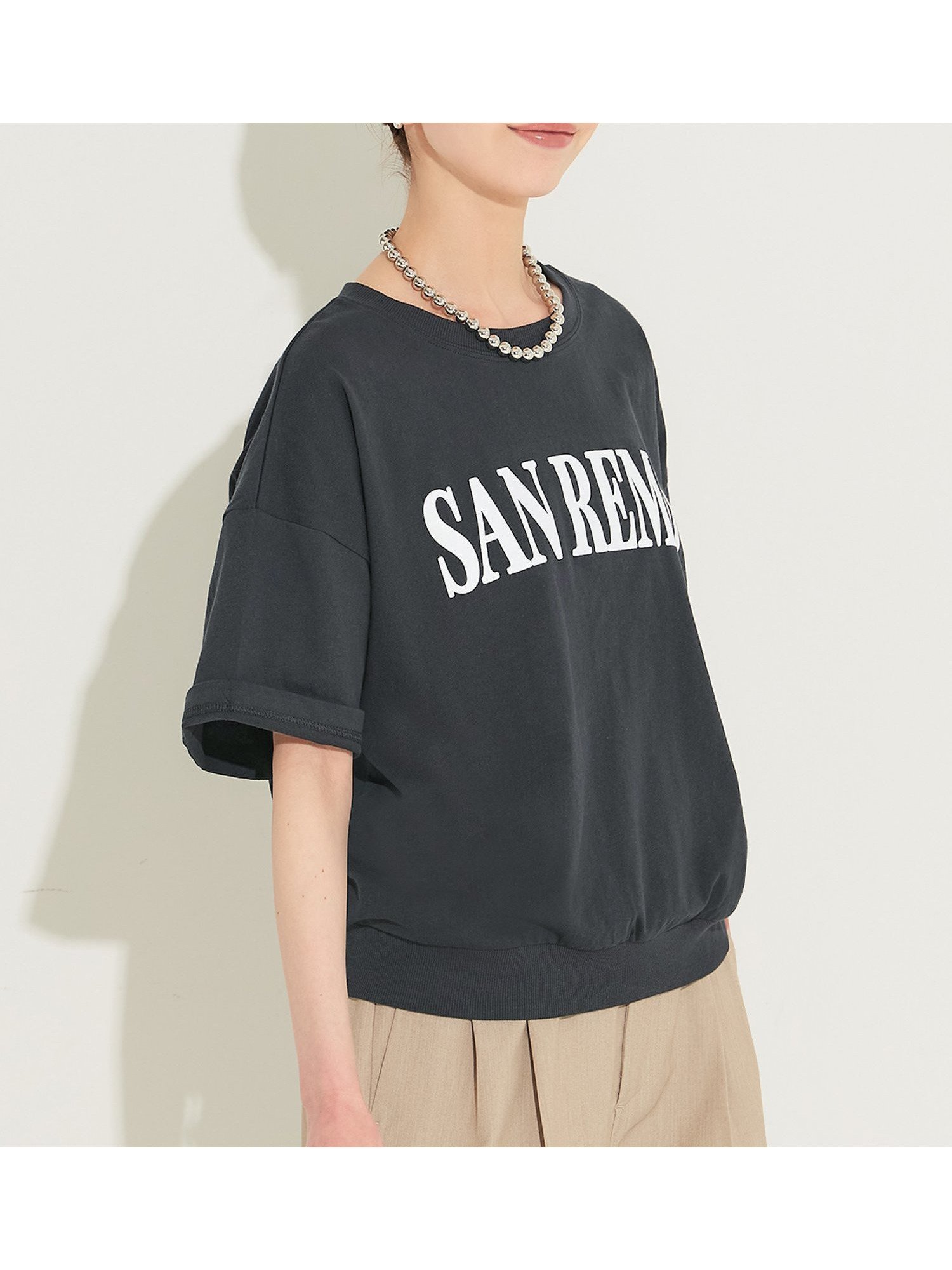 【コカ/COCA】のT-スウェット半袖トップス インテリア・キッズ・メンズ・レディースファッション・服の通販 founy(ファウニー) 　ファッション　Fashion　レディースファッション　Fashion for Women　トップス・カットソー　Cut & Sew Tops　レディースパーカー・カジュアルフーディー　Casual Hoodies & Sweatshirts　スウェット・クルーネックトップス　Sweatshirts & Crewnecks / Relaxed Fit Sweat Tops　春　Spring　カットソー　Cut and Sewn Top　カーゴパンツ　Cargo Pants, Utility Pants　シンプル　Simple, Minimal　スウェット / スエット　Sweatshirt, Sweatwear　デニム　Denim, Jeans Material　プリント　Print, Printed Pattern　ポケット　Pocket, Pocket Detail　半袖　Short Sleeve, Half Sleeve　ロング　Long, Long-Length　S/S・春夏　SS, Spring/Summer, Warm Season　おすすめ　Recommended / Our Picks　夏　Summer　2026年　2026　2026春夏・S/S　Spring/Summer 2026 SS26　Charcoal|ID: prp329100004983340 ipo3291000000037331609