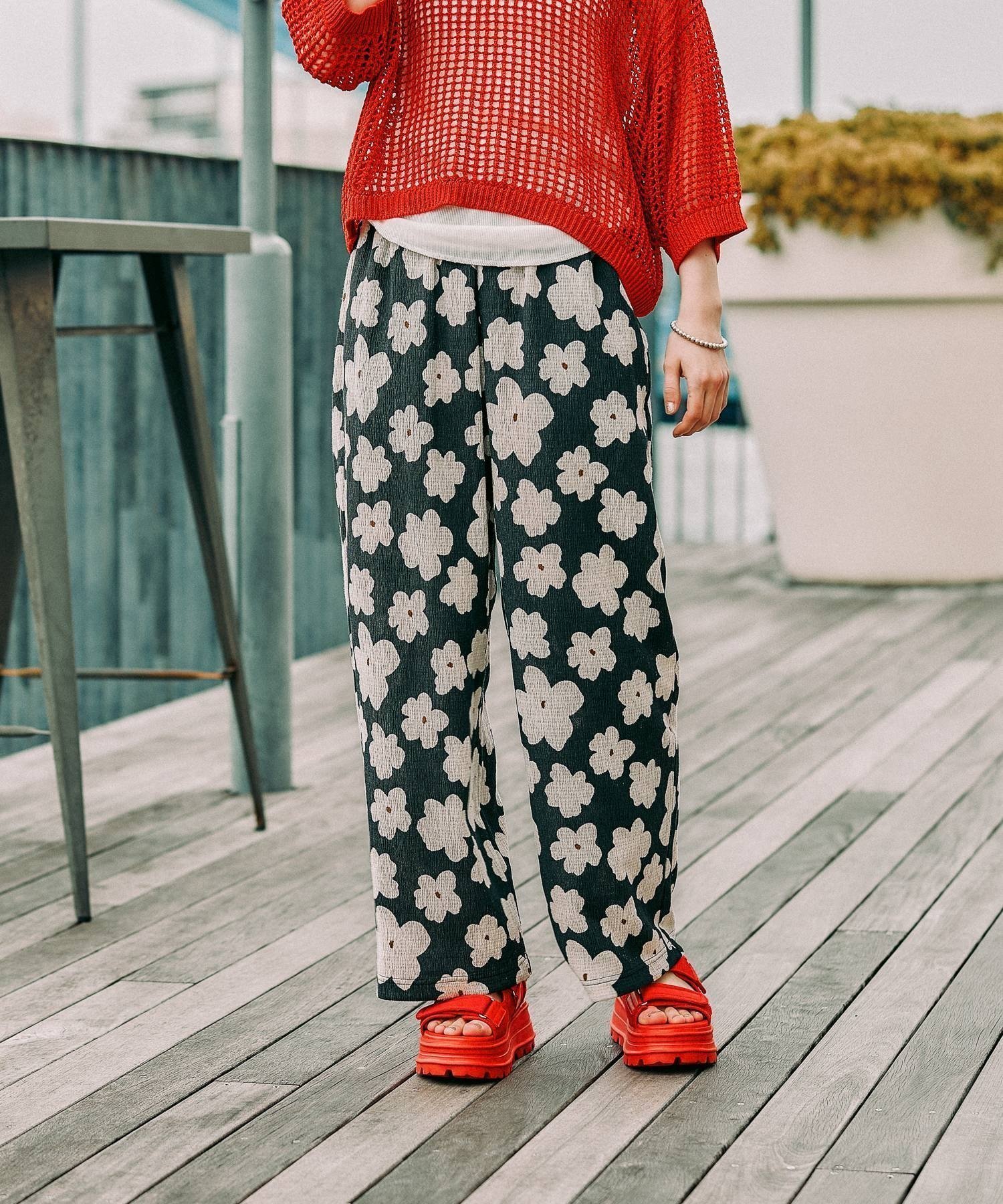 【ニコアンド/niko and】のDRYクシュイージーパンツ インテリア・キッズ・メンズ・レディースファッション・服の通販 founy(ファウニー) 　ファッション　Fashion　レディースファッション　Fashion for Women　パンツ　Pants & Trousers　カットソー　Cut and Sewn Top　ギャザー　Gathered, Ruffled　シンプル　Simple, Minimal　人気　Popular, Best Seller　ポケット　Pocket, Pocket Detail　別注　Limited Edition, Custom Order　無地　Plain, Solid Color　ワイド　Wide, Wide Fit　おすすめ　Recommended / Our Picks　エレガント 上品　Elegant　【WEB限定】ビッグハナ|ID: prp329100004983370 ipo3291000000037331737