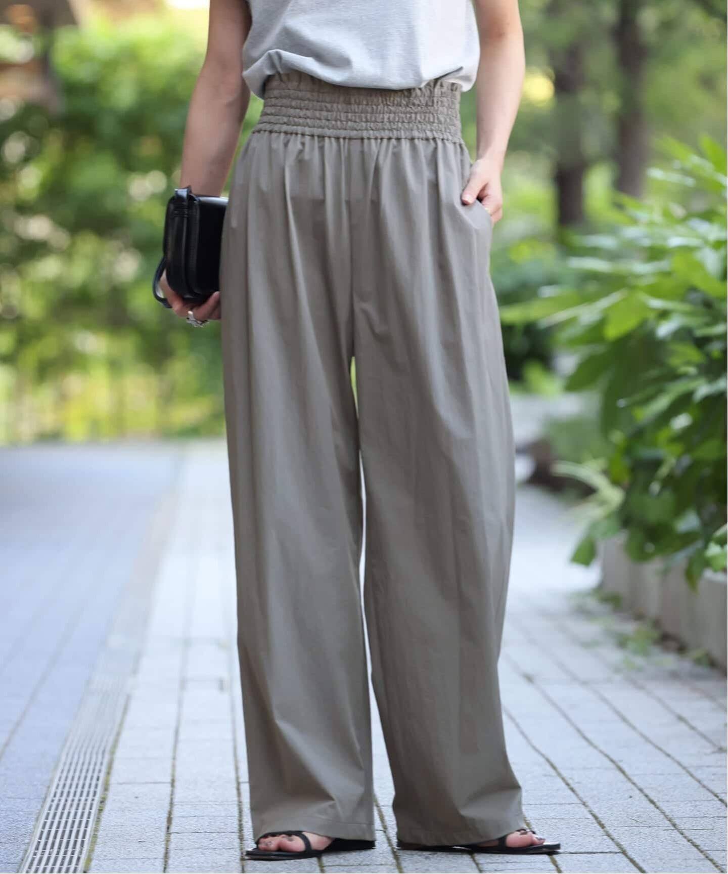 【ジャーナルスタンダード/JOURNAL STANDARD】の《追加4》【撥水/接触冷感/洗える/UVカット】リネンナイロンストレッチワイドパンツ インテリア・キッズ・メンズ・レディースファッション・服の通販 founy(ファウニー) 　ファッション　Fashion　レディースファッション　Fashion for Women　パンツ　Pants & Trousers　シャーリング　Shirring, Ruched　ストレッチ　Stretch, Stretchy Fabric　リネン　Linen, Linen Fabric　洗える　Machine Washable　グレーA|ID: prp329100004983385 ipo3291000000037331847
