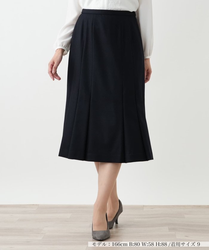 【レリアン/LEILIAN】のプリーツスカート インテリア・キッズ・メンズ・レディースファッション・服の通販 founy(ファウニー) https://founy.com/ ファッション Fashion レディースファッション Fashion for Women スカート Skirts プリーツスカート / 上品フェミニンスタイル Pleated Skirts エレガント 上品 Elegant フィット Fit, Slim Fit プリーツ Pleats, Pleated ポケット Pocket, Pocket Detail 秋 Autumn |ID: prp329100004983450 ipo3291000000037332135
