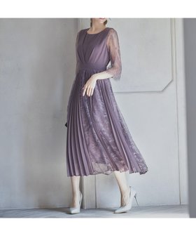 【ドレス/DRESS+】のレースシフォンドッキングワンピース パーティードレス 大人の最旬トレンドファッション＆コーディネート founy(ファウニー) ファッション Fashion レディースファッション Fashion for Women ワンピース Dresses フォーマル・パーティードレス・結婚式用ドレス Elegant & Casual Dresses アクセサリー Fashion Accessories オケージョン Occasion Wear シフォン Chiffon, Lightweight Fabric シンプル Simple, Minimal トレンド Trend, Trending Now ドッキング Docking, Mixed Material ドレス Dress, One-Piece バランス Balance, Style Balance パープル Purple, Violet フォーマル Formal, Dressy ラウンド Round, Round Neck ラグジュアリー Luxury, Elegant レース Lace, Lace Fabric セレモニー Ceremony 入学式 Entrance Ceremony 卒業式 Graduation Ceremony 結婚式 Wedding 披露宴 Wedding Reception 二次会 After Party |ID:prp329100004983506