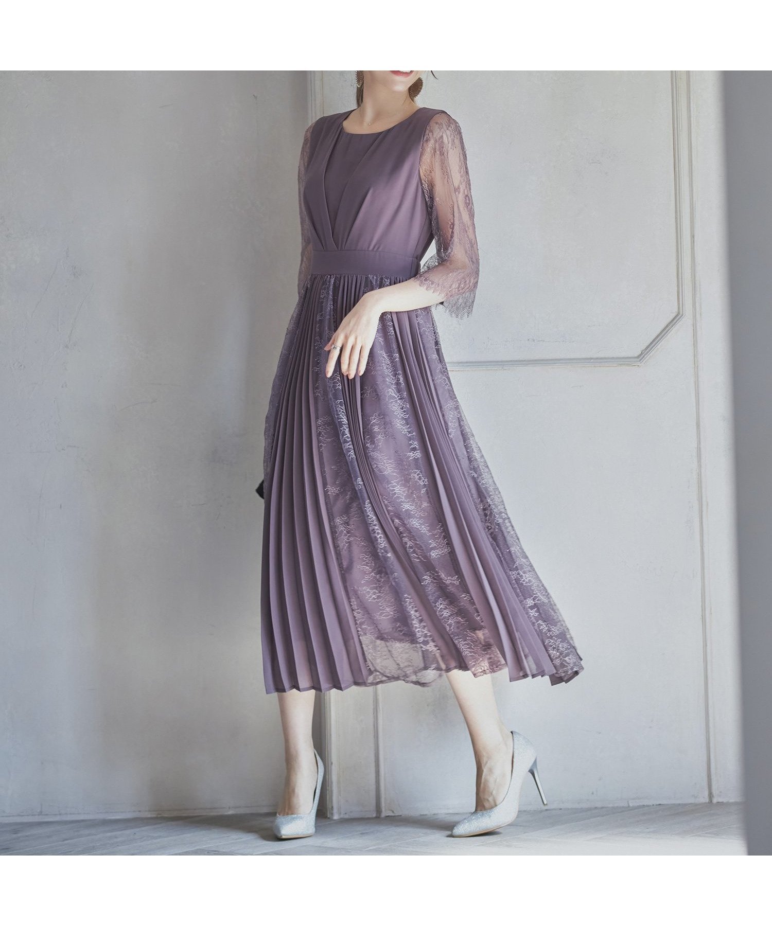 【ドレス/DRESS+】のレースシフォンドッキングワンピース パーティードレス インテリア・キッズ・メンズ・レディースファッション・服の通販 founy(ファウニー) 　ファッション　Fashion　レディースファッション　Fashion for Women　ワンピース　Dresses　フォーマル・パーティードレス・結婚式用ドレス　Elegant & Casual Dresses　アクセサリー　Fashion Accessories　オケージョン　Occasion Wear　シフォン　Chiffon, Lightweight Fabric　シンプル　Simple, Minimal　トレンド　Trend, Trending Now　ドッキング　Docking, Mixed Material　ドレス　Dress, One-Piece　バランス　Balance, Style Balance　パープル　Purple, Violet　フォーマル　Formal, Dressy　ラウンド　Round, Round Neck　ラグジュアリー　Luxury, Elegant　レース　Lace, Lace Fabric　セレモニー　Ceremony　入学式　Entrance Ceremony　卒業式　Graduation Ceremony　結婚式　Wedding　披露宴　Wedding Reception　二次会　After Party　パープル|ID: prp329100004983506 ipo3291000000037332333