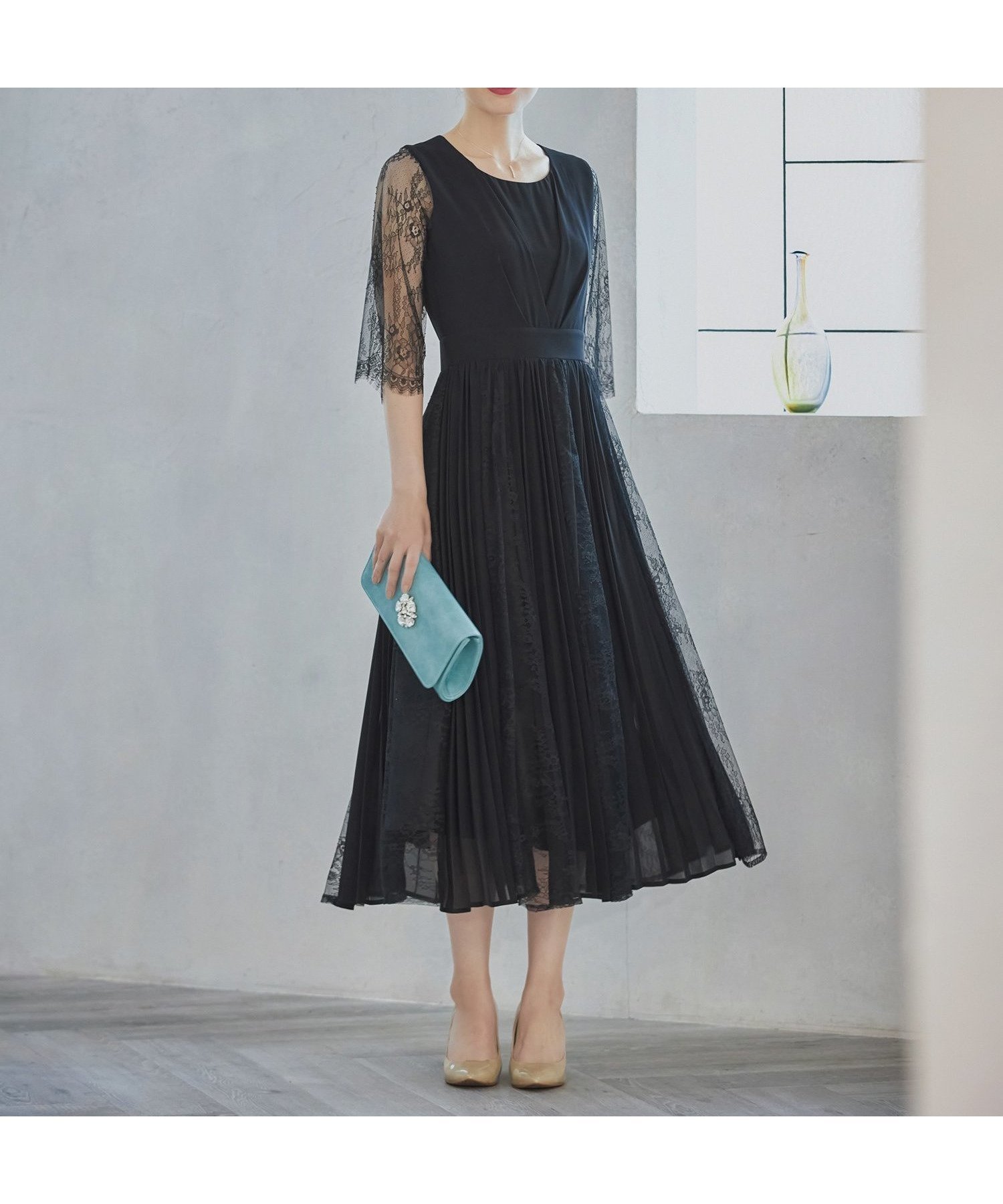 【ドレス/DRESS+】のレースシフォンドッキングワンピース パーティードレス インテリア・キッズ・メンズ・レディースファッション・服の通販 founy(ファウニー) 　ファッション　Fashion　レディースファッション　Fashion for Women　ワンピース　Dresses　フォーマル・パーティードレス・結婚式用ドレス　Elegant & Casual Dresses　アクセサリー　Fashion Accessories　オケージョン　Occasion Wear　シフォン　Chiffon, Lightweight Fabric　シンプル　Simple, Minimal　トレンド　Trend, Trending Now　ドッキング　Docking, Mixed Material　ドレス　Dress, One-Piece　バランス　Balance, Style Balance　パープル　Purple, Violet　フォーマル　Formal, Dressy　ラウンド　Round, Round Neck　ラグジュアリー　Luxury, Elegant　レース　Lace, Lace Fabric　セレモニー　Ceremony　入学式　Entrance Ceremony　卒業式　Graduation Ceremony　結婚式　Wedding　披露宴　Wedding Reception　二次会　After Party　ブラック|ID: prp329100004983506 ipo3291000000037332341