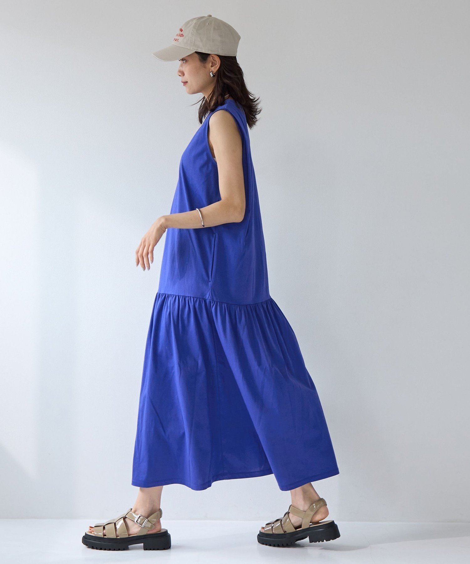 【ユナイテッドアローズ/UNITED ARROWS】のsize SHORT/TALLあり シンプルリフトワンピース -UVカット・抗菌- インテリア・キッズ・メンズ・レディースファッション・服の通販 founy(ファウニー) 　ファッション　Fashion　レディースファッション　Fashion for Women　ワンピース　Dresses　ウェーブ　Wavy Pattern　春　Spring　カーディガン　Cardigan, Knitwear　ギャザー　Gathered, Ruffled　抗菌　Antibacterial, Bacteria-Resistant　ティアード　Tiered, Tiered Style　バランス　Balance, Style Balance　フェミニン　Feminine, Girly　アウトレット　Outlet / Clearance　夏　Summer　エレガント 上品　Elegant　ROYAL|ID: prp329100004983507 ipo3291000000037332347