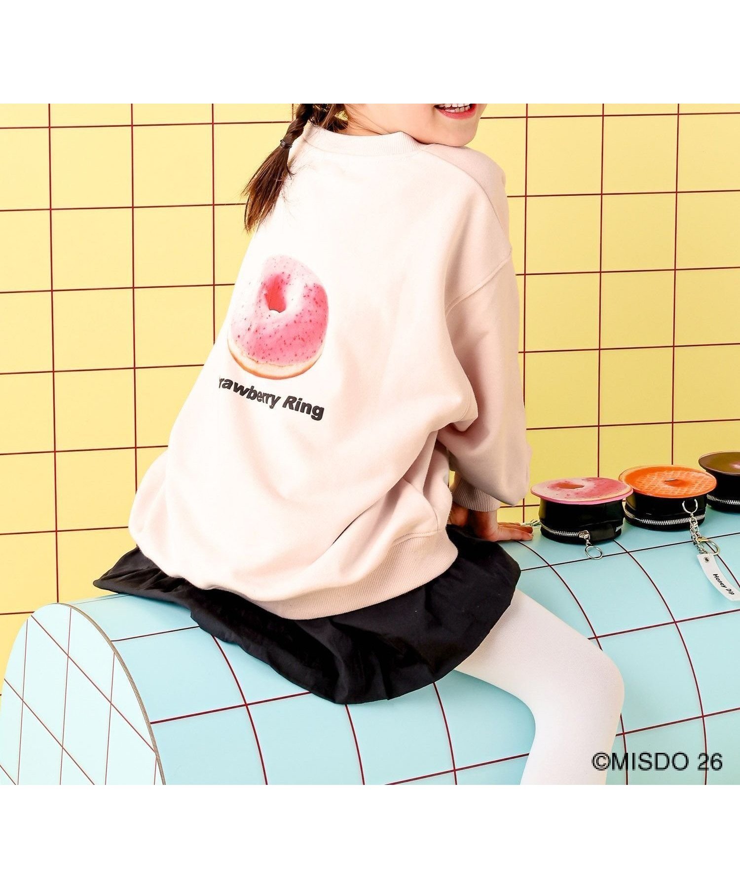 【レプシィム ローリーズファーム/LEPSIM LOWRYS FARM】の【Mister Donut】【KIDS】ドーナツクルースウェット インテリア・キッズ・メンズ・レディースファッション・服の通販 founy(ファウニー) 　ファッション　Fashion　キッズファッション　Fashion for Kids　キャラクター　Character, Licensed Characters　スウェット / スエット　Sweatshirt, Sweatwear　チェーン　Chain, Chain Strap　プリント　Print, Printed Pattern　ピンク25|ID: prp329100004983650 ipo3291000000037333265