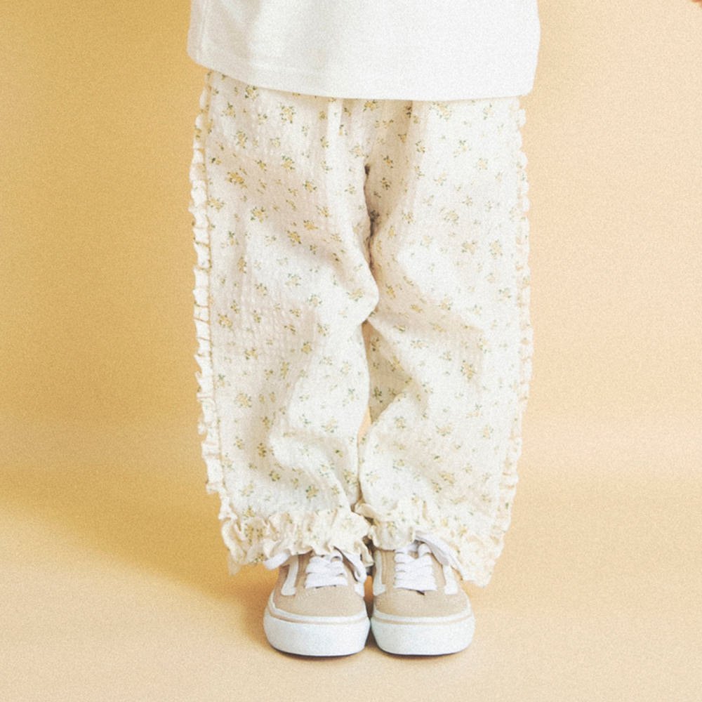 【ブランシェス/branshes / KIDS】の【aBity select./アビティセレクト】ギンガム・小花柄フリルロングパンツ インテリア・キッズ・メンズ・レディースファッション・服の通販 founy(ファウニー) 　ファッション　Fashion　キッズファッション　Fashion for Kids　ボトムス　Bottoms　春　Spring　ギンガム　Gingham, Gingham Fabric　コレクション　Collection, Seasonal Line　サッカー　Seersucker, Summer Fabric　ジャケット　Jacket, Outerwear　セットアップ　Set-Up, Coordinated Outfit　トレンド　Trend, Trending Now　長袖　Long Sleeve, Full Sleeve　フリル　Frill, Ruffle　ポケット　Pocket, Pocket Detail　リアル　Real, Realistic　リボン　Ribbon, Bow　リラックス　Relax, Relaxed Fit　レース　Lace, Lace Fabric　ロング　Long, Long-Length　新作・新入荷　New Arrivals / New In　プチプライス・低価格　Affordable / Budget Price　イエロー|ID: prp329100004983671 ipo3291000000037333427