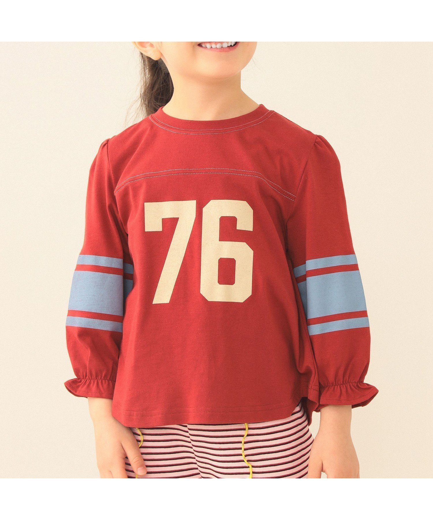 【ビームス ミニ/BEAMS mini / KIDS】のナンバリング プリント Tシャツ 2026SS(90~140cm) 通学 通園 キッズ ロンT レイヤード インテリア・キッズ・メンズ・レディースファッション・服の通販 founy(ファウニー) 　ファッション　Fashion　キッズファッション　Fashion for Kids　ギャザー　Gathered, Ruffled　シャーリング　Shirring, Ruched　スポーティ　Sporty, Casual Athletic　スリーブ　Sleeve, Long Sleeve / Short Sleeve　フレア　Flare, Flared　プリント　Print, Printed Pattern　ベーシック　Basic, Essential　2026年　2026　2026春夏・S/S　Spring/Summer 2026 SS26　RED|ID: prp329100004983708 ipo3291000000037333672