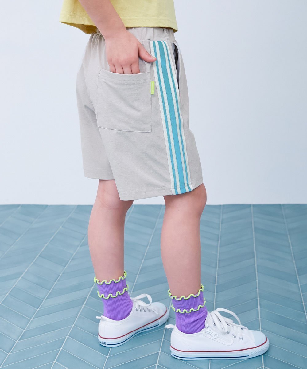 【デビロック/devirock / KIDS】の【イージーウォッシュ】乾燥機OK 防汚 えらべるデザイン 26SS インテリア・キッズ・メンズ・レディースファッション・服の通販 founy(ファウニー) 　ファッション　Fashion　キッズファッション　Fashion for Kids　キャップ　Cap, Baseball Cap　ストレッチ　Stretch, Stretchy Fabric　スニーカー　Sneakers, Trainers　セットアップ　Set-Up, Coordinated Outfit　なめらか　Smooth, Silky Texture　半袖　Short Sleeve, Half Sleeve　おすすめ　Recommended / Our Picks　2026年　2026　2026春夏・S/S　Spring/Summer 2026 SS26　022-配色ライン-Lグレー|ID: prp329100004983767 ipo3291000000037334078