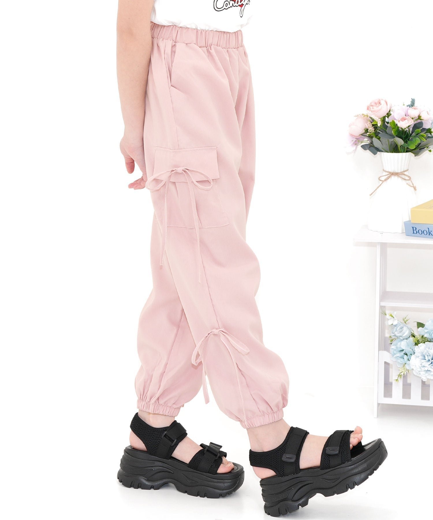 【その他のブランド/Other】のカーゴパンツ ジョガーパンツ ポケット リボン ライン キッズ 女の子 男の子 大人の最旬トレンドファッション＆コーディネート founy(ファウニー) 　ファッション　Fashion　キッズファッション　Fashion for Kids　ボトムス　Bottoms　カーゴパンツ　Cargo Pants, Utility Pants　ポケット　Pocket, Pocket Detail　リボン　Ribbon, Bow　 other-1|ID: prp329100004983773 ipo3291000000037334125