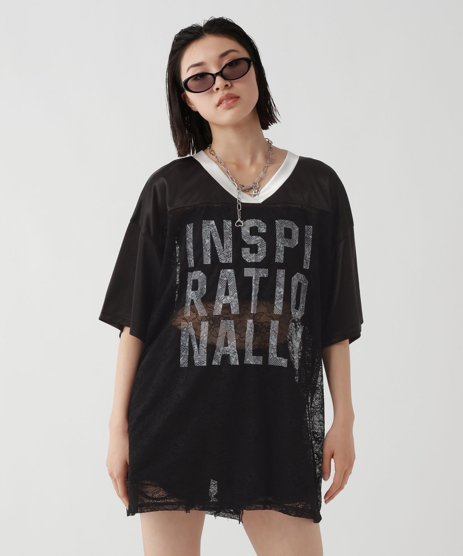 【レピピアルマリオ/repipi armario / KIDS】のレースレタリングミニワンピース インテリア・キッズ・メンズ・レディースファッション・服の通販 founy(ファウニー) 　ファッション　Fashion　キッズファッション　Fashion for Kids　ワンピース　Dresses　おすすめ　Recommended / Our Picks　インナー　Innerwear　サンダル　Sandals, Summer Shoes　ショート　Short, Short Length　シンプル　Simple, Minimal　スニーカー　Sneakers, Trainers　ソックス　Socks, Hosiery　タンク　Tank Top, Sleeveless Top　デニム　Denim, Jeans Material　ミニスカート　Mini Skirt, Short Skirt　ルーズ　Loose, Oversized　レース　Lace, Lace Fabric　ワンポイント　One Point, Statement Accent　ブラック09|ID: prp329100004983808 ipo3291000000037334311