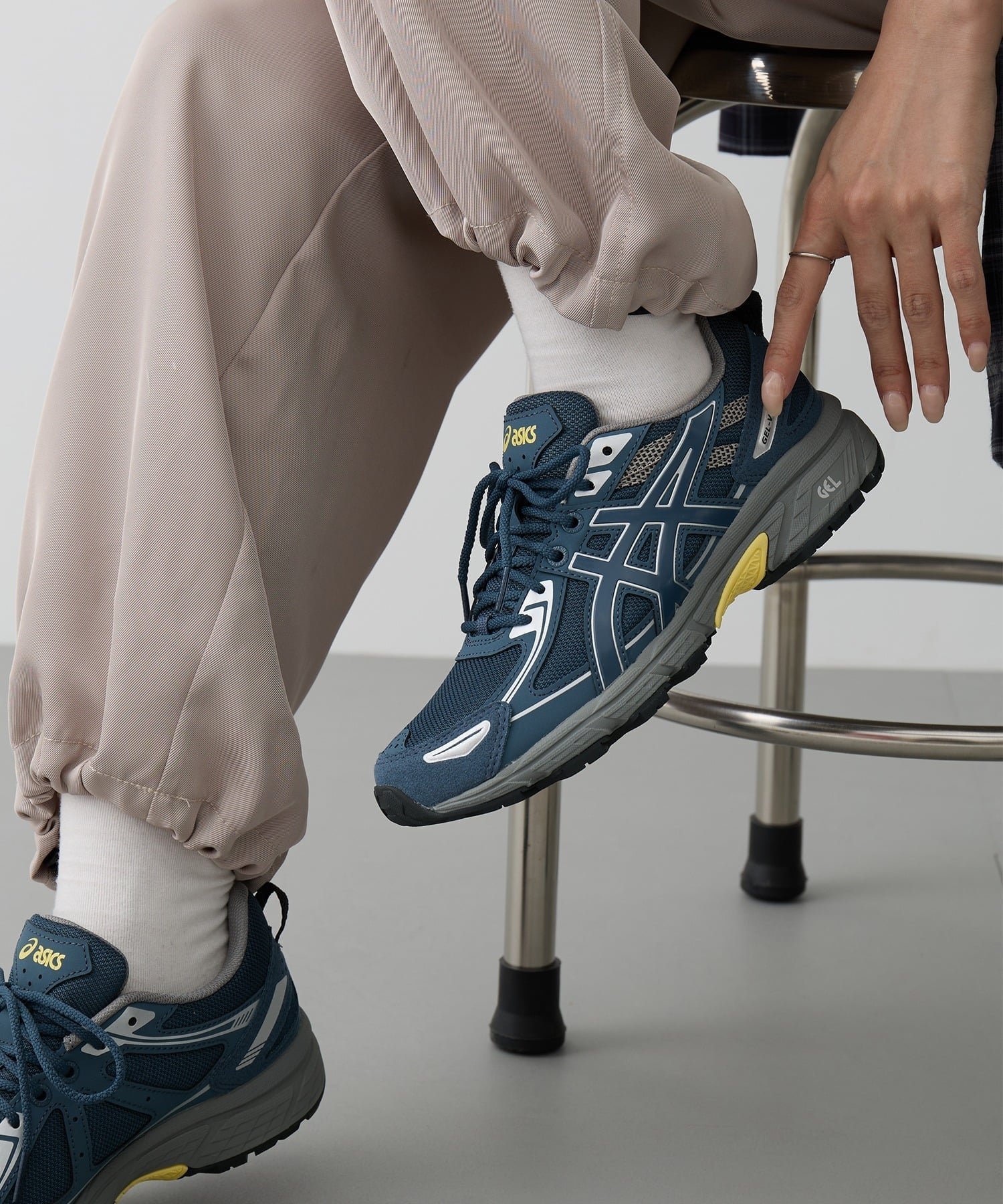 【カセットチャート/Cassette Chart】のASICS/GEL-VENTURE 6 アシックス スニーカー インテリア・キッズ・メンズ・レディースファッション・服の通販 founy(ファウニー) 　ファッション　Fashion　レディースファッション　Fashion for Women　アウトドア　Outdoor Clothing　シューズ　Shoes, Footwear　スニーカー　Sneakers, Trainers　スポーツ　Sports, Activewear　パフォーマンス　Performance, Active Function　モダン　Modern, Contemporary　ランニング　Running, Running Wear, Activewear, Jogging　再入荷　Restock / Back in Stock　BLU|ID: prp329100004983872 ipo3291000000037334735