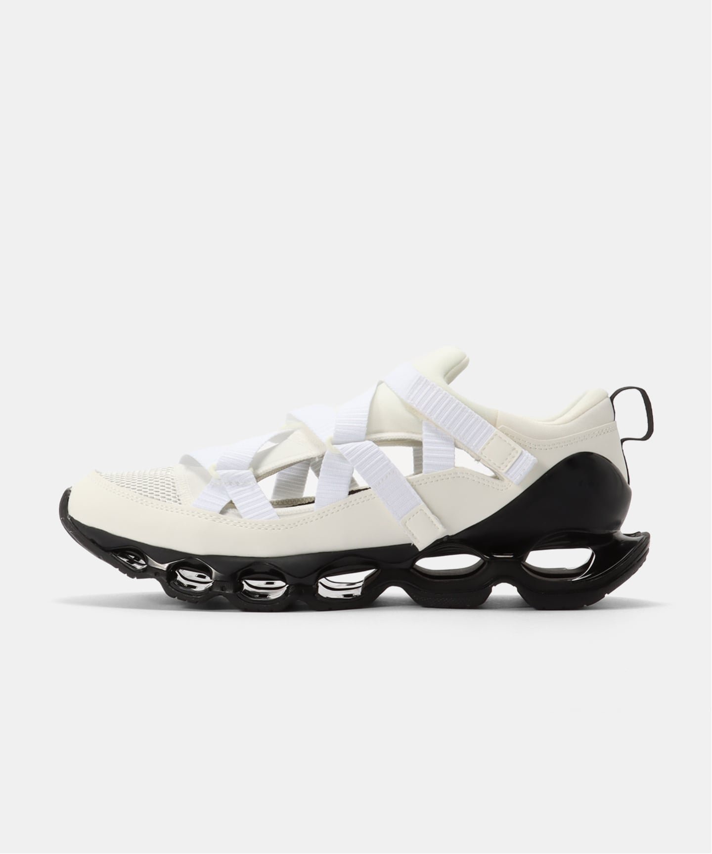 【その他のブランド/Other】のMIZUNO WAVE PROPHECY Strap D1GA2519-05 インテリア・キッズ・メンズ・レディースファッション・服の通販 founy(ファウニー) 　ファッション　Fashion　レディースファッション　Fashion for Women　アウトドア　Outdoor Clothing　ウェーブ　Wavy Pattern　クッション　Cushion, Throw Pillow　スポーツ　Sports, Activewear　スマート　Smart, Elegant　パフォーマンス　Performance, Active Function　ラップ　Wrap, Wrap Design　ホワイト|ID: prp329100004983908 ipo3291000000037334893