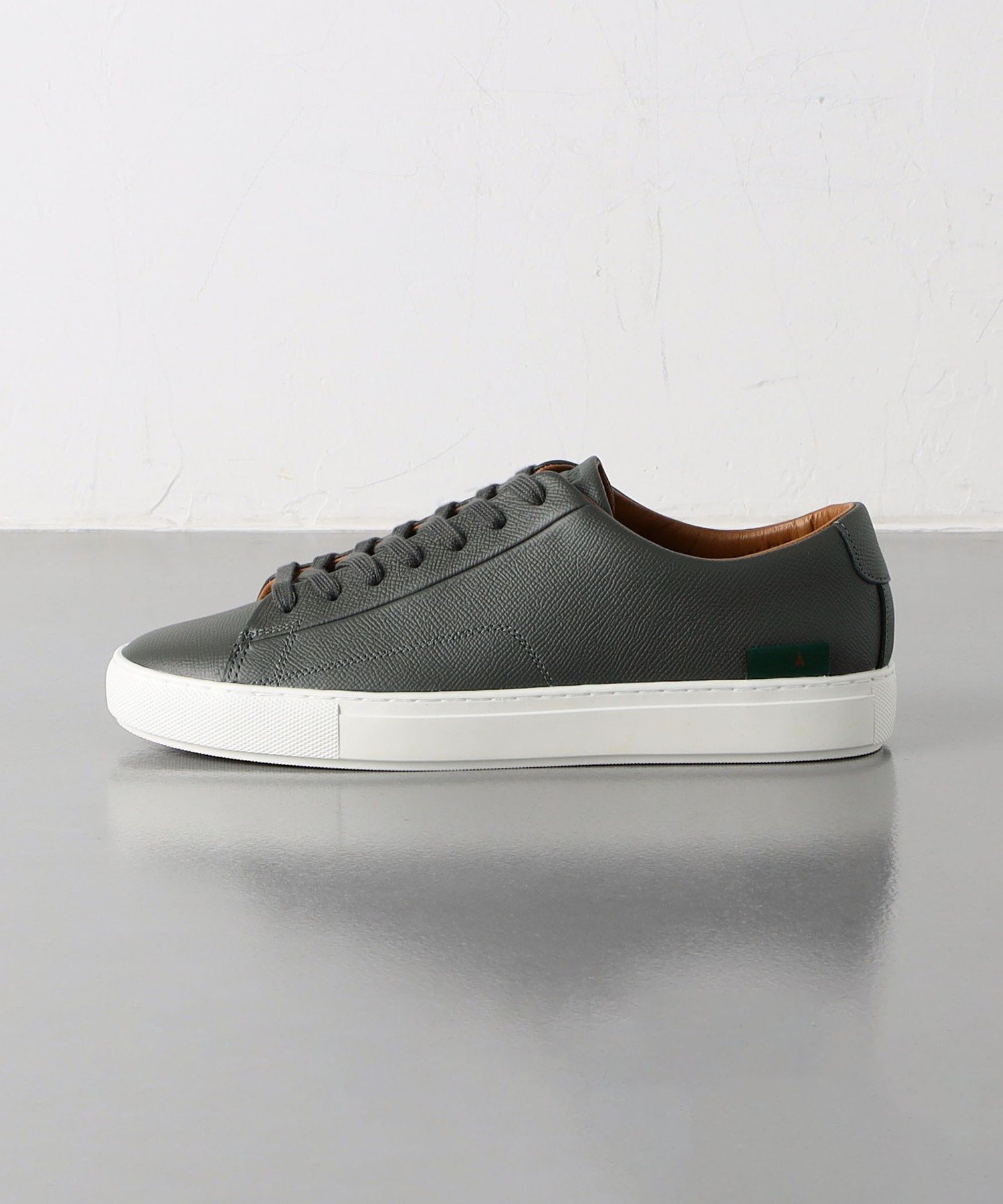 【ユナイテッドアローズ/UNITED ARROWS / MEN】のhALON オックスフォード スニーカー インテリア・キッズ・メンズ・レディースファッション・服の通販 founy(ファウニー) 　ファッション　Fashion　メンズファッション　Fashion for Men　シューズ・靴　Shoes　スニーカー / カジュアルにもスポーティにも　Sneakers & Trainers　インソール　Shoe Insole　エレガント 上品　Elegant　ジャケット　Jacket, Outerwear　スタイリッシュ　Stylish, Fashionable　スタンダード　Standard, Basic　スニーカー　Sneakers, Trainers　スポーツ　Sports, Activewear　スラックス　Slacks, Dress Pants　セットアップ　Set-Up, Coordinated Outfit　フィット　Fit, Slim Fit　フォルム　Silhouette, Form　ライニング　Inner Lining, Inner Fabric, Lined　アウトレット　Outlet / Clearance　DK.GRAY|ID: prp329100004983930 ipo3291000000037335000