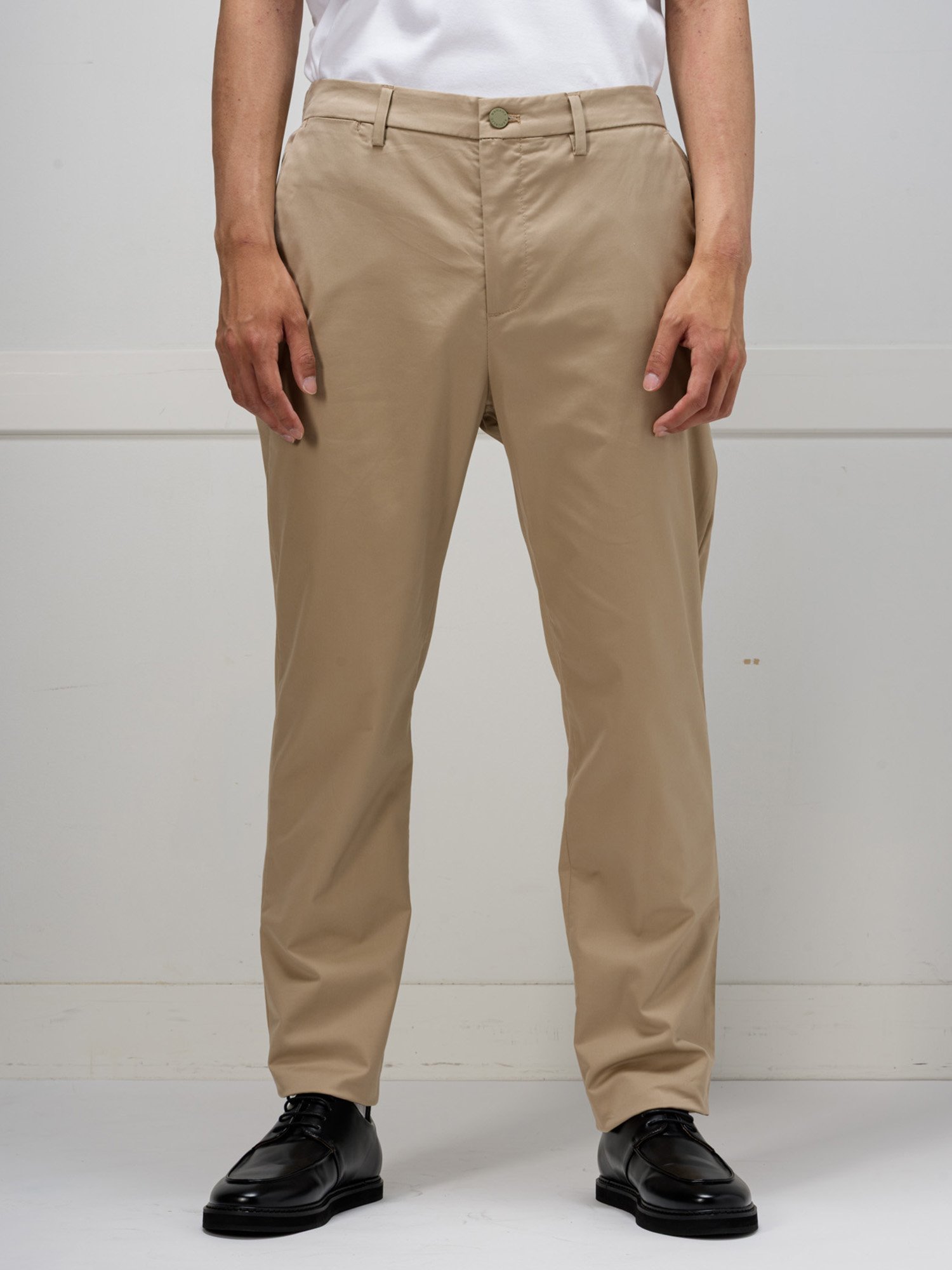 【バナナリパブリック ファクトリーストア/BANANA REPUBLIC FACTORY STORE / MEN】のBANANA REPUBLIC FACTORY STORE 日本限定 コアテンプチノパンツ インテリア・キッズ・メンズ・レディースファッション・服の通販 founy(ファウニー) 　ファッション　Fashion　メンズファッション　Fashion for Men　ボトムス　Bottoms　デスク　Desk, Work Desk　リラックス　Relax, Relaxed Fit　ワーク　Workwear, Utility Style　WORKWEAR_KHAKI|ID: prp329100004983985 ipo3291000000037335254
