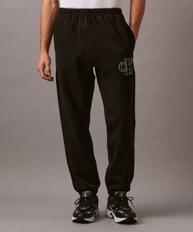 【カルバンクライン/Calvin Klein / MEN】のCalvin Klein Jeans/【公式ショップ】 カルバンクライン ダブルニットジョガーパンツ Calvin Klein Jeans 4RB003G 大人の最旬トレンドファッション＆コーディネート founy(ファウニー) ファッション Fashion メンズファッション Fashion for Men ボトムス Bottoms ジーンズ Jeans, Denim Pants スタイリッシュ Stylish, Fashionable スポーティ Sporty, Casual Athletic セーター Sweater, Knitwear ダブル Double, Double-Breasted 定番 Standard, Basic Item ポケット Pocket, Pocket Detail モダン Modern, Contemporary レギュラー Regular, Standard Fit |ID:prp329100004983988