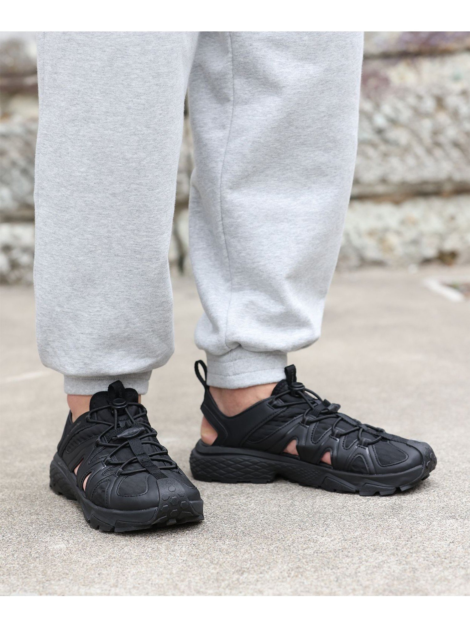 【コロンビア/Columbia / MEN】のColumbia/ ピークフリーク ラッシュ シャンダル /コロンビア インテリア・キッズ・メンズ・レディースファッション・服の通販 founy(ファウニー) 　ファッション　Fashion　メンズファッション　Fashion for Men　おすすめ　Recommended / Our Picks　クッション　Cushion, Throw Pillow　フィット　Fit, Slim Fit　メッシュ　Mesh, Net Fabric　レース　Lace, Lace Fabric　軽量　Lightweight, Ultra Light　ブラック[002001]|ID: prp329100004983991 ipo3291000000037335275