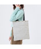 【レスポートサック/LeSportsac】の【公式】レスポートサック トートバッグ 1589HE65 LeSportsac 大人の最旬トレンドファッション＆コーディネート founy(ファウニー) ファッション Fashion レディースファッション Fashion for Women バッグ Bags スポーツウェア Functional & Stylish Sportswear スポーツバッグ・ジム用ポーチ・バックパック Gym Bag / Sports Backpack / Pouch for Training おすすめ Recommended / Our Picks シンプル Simple, Minimal スリム Slim, Slim Fit ドット Polka Dot, Dot Pattern プリント Print, Printed Pattern ポケット Pocket, Pocket Detail ランダム Random, Irregular ビジネス 仕事 通勤 Business / Work / Commuting 雑誌 Magazine, Fashion Magazine thumbnail ホワイト_HE65|ID: prp329100004984009 ipo3291000000037335361